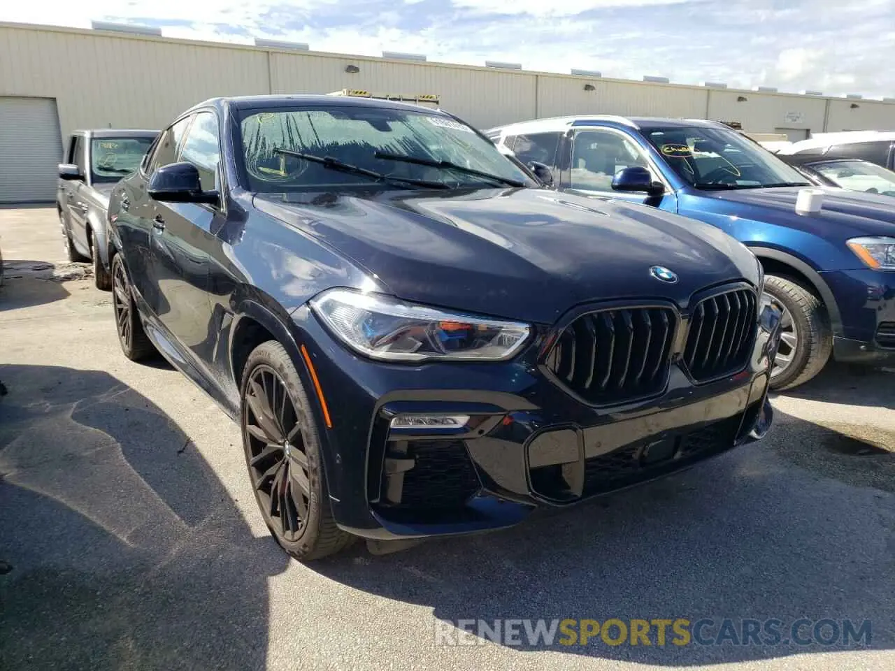 1 Фотография поврежденного автомобиля 5UXCY8C09M9E93888 BMW X6 2021