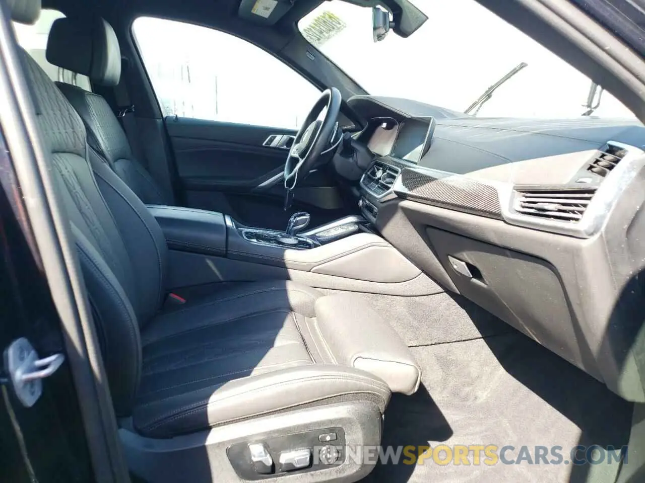 5 Фотография поврежденного автомобиля 5UXCY8C09M9E93888 BMW X6 2021