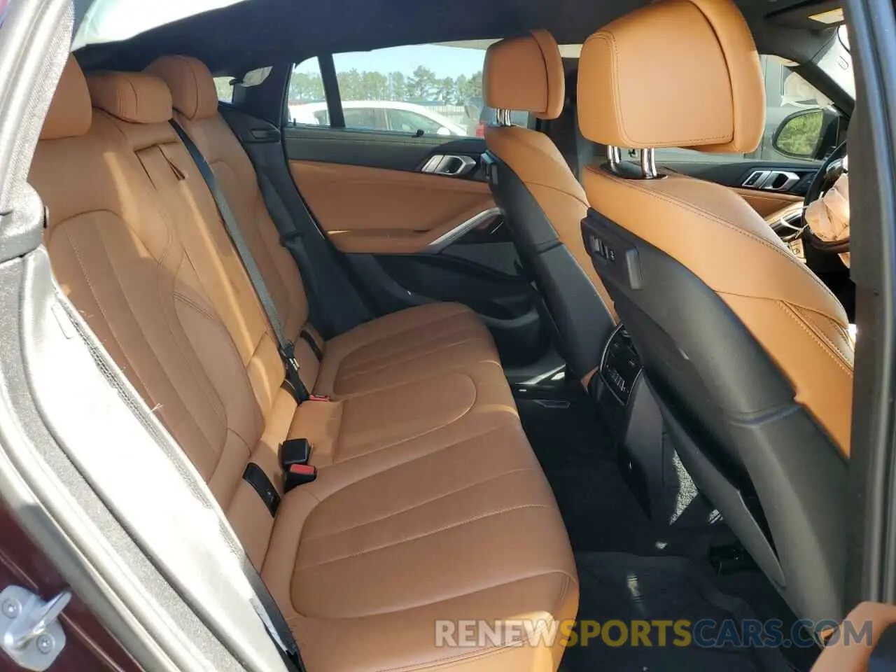 11 Фотография поврежденного автомобиля 5UXCY8C0XM9G19675 BMW X6 2021