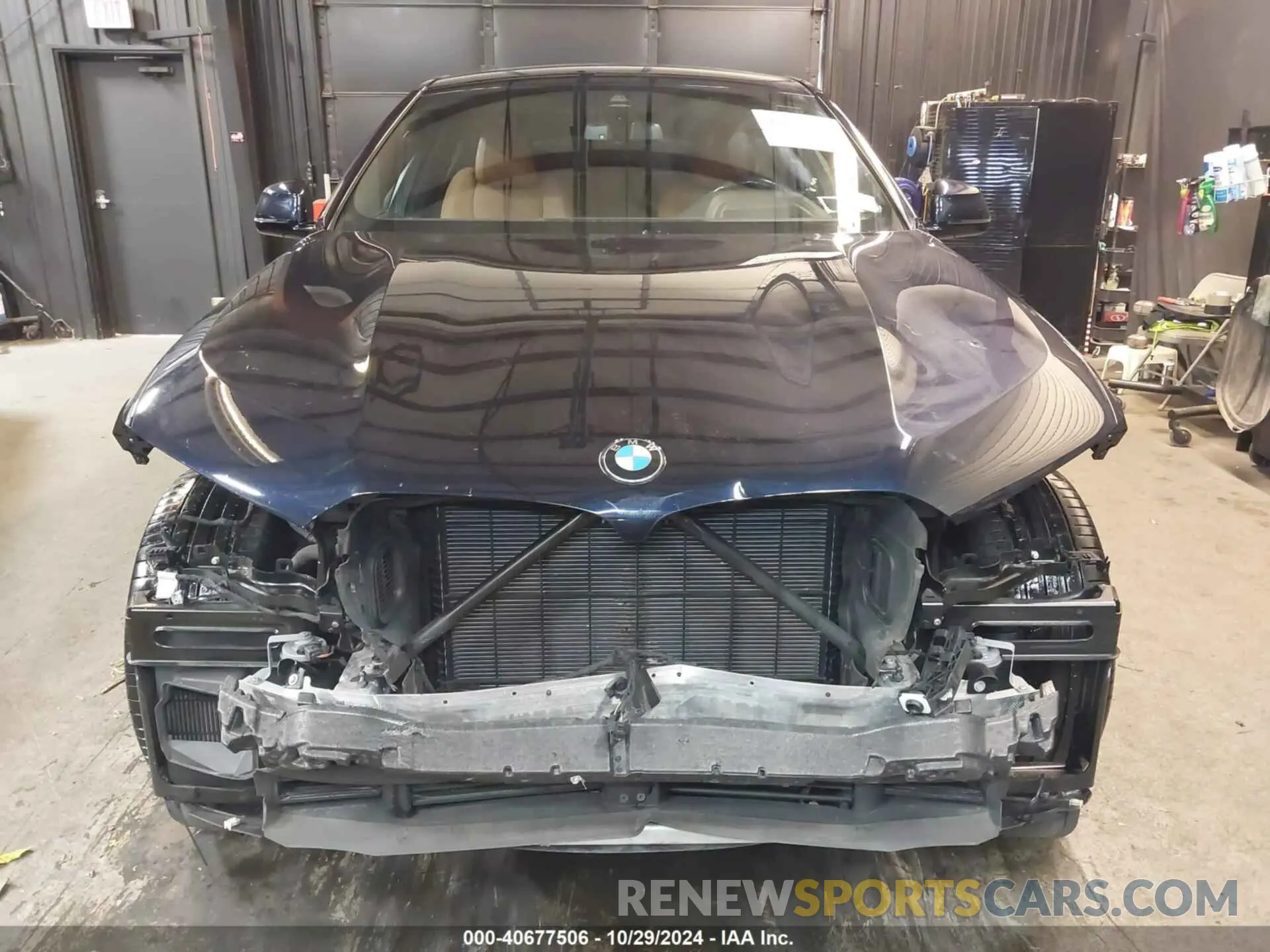 13 Фотография поврежденного автомобиля 5UXCY6C00N9L31389 BMW X6 2022