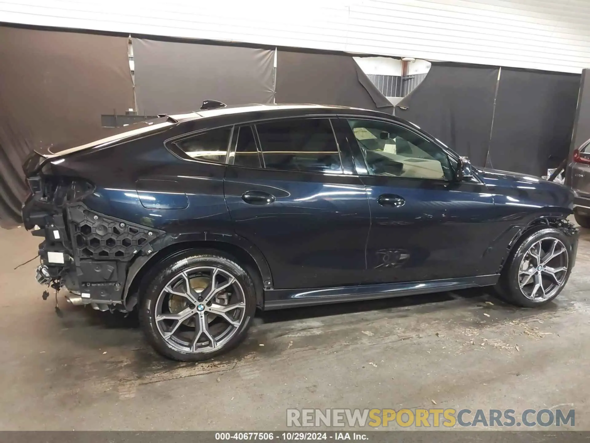 14 Фотография поврежденного автомобиля 5UXCY6C00N9L31389 BMW X6 2022