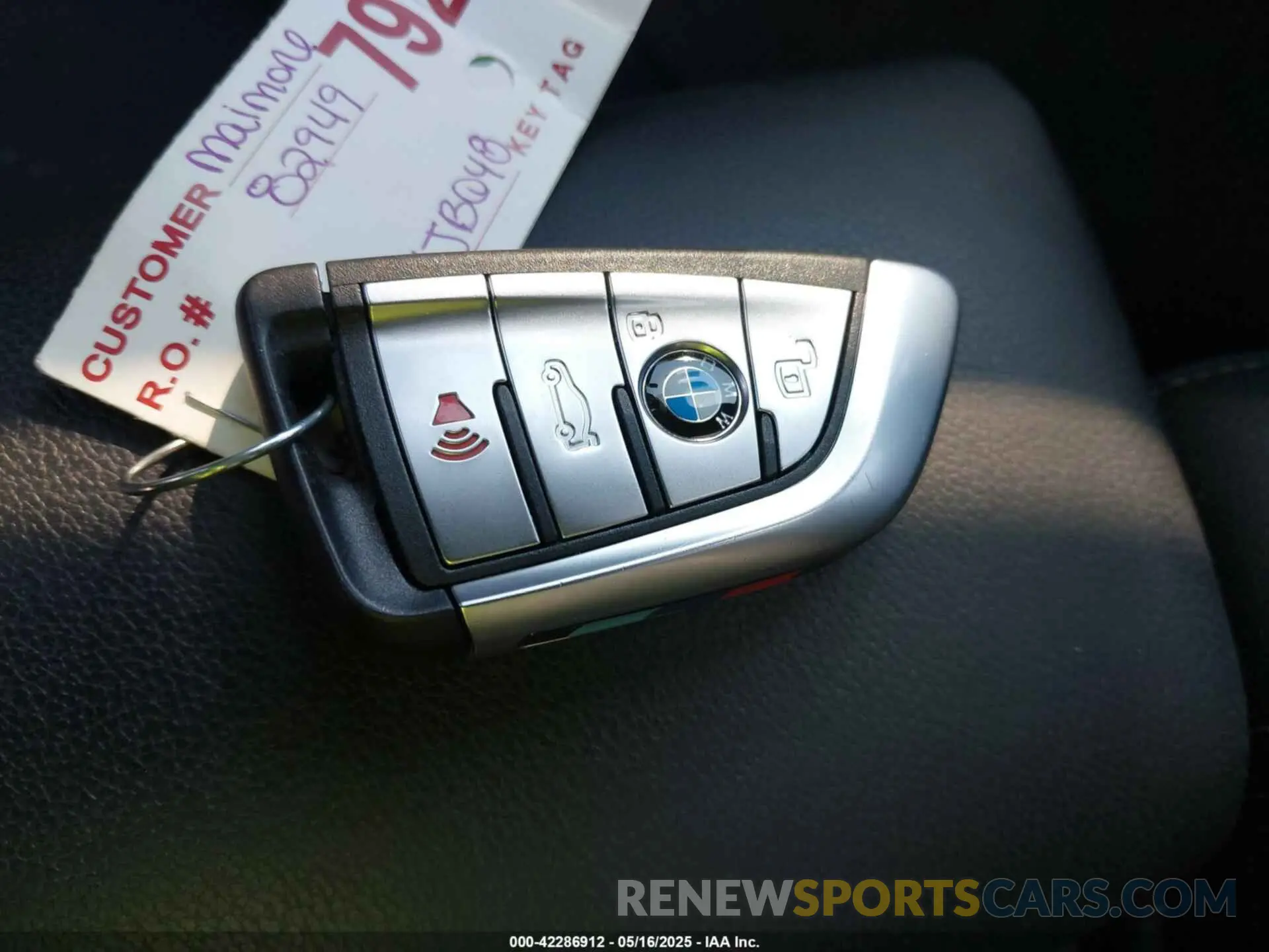 11 Фотография поврежденного автомобиля 5UXCY6C09N9L97438 BMW X6 2022