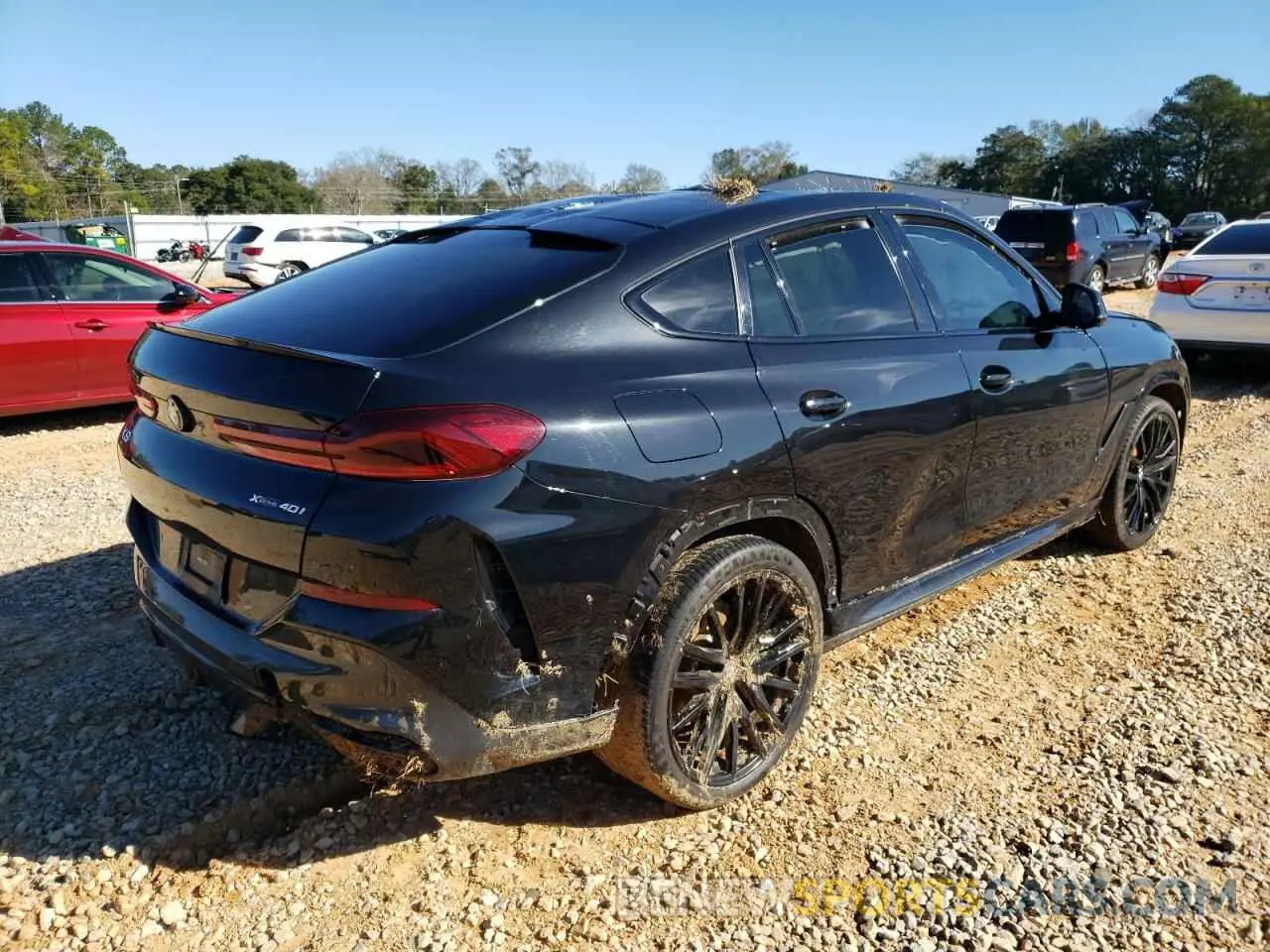3 Photograph of a damaged car 5UXCY6C0XN9K98921 BMW X6 2022