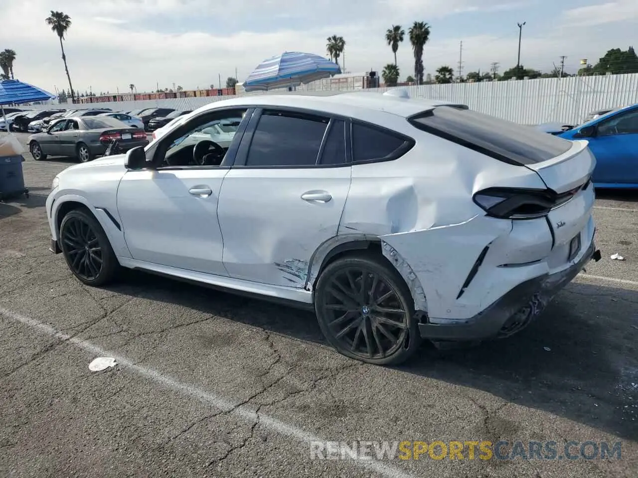 2 Photograph of a damaged car 5UXCY8C03N9K22484 BMW X6 2022