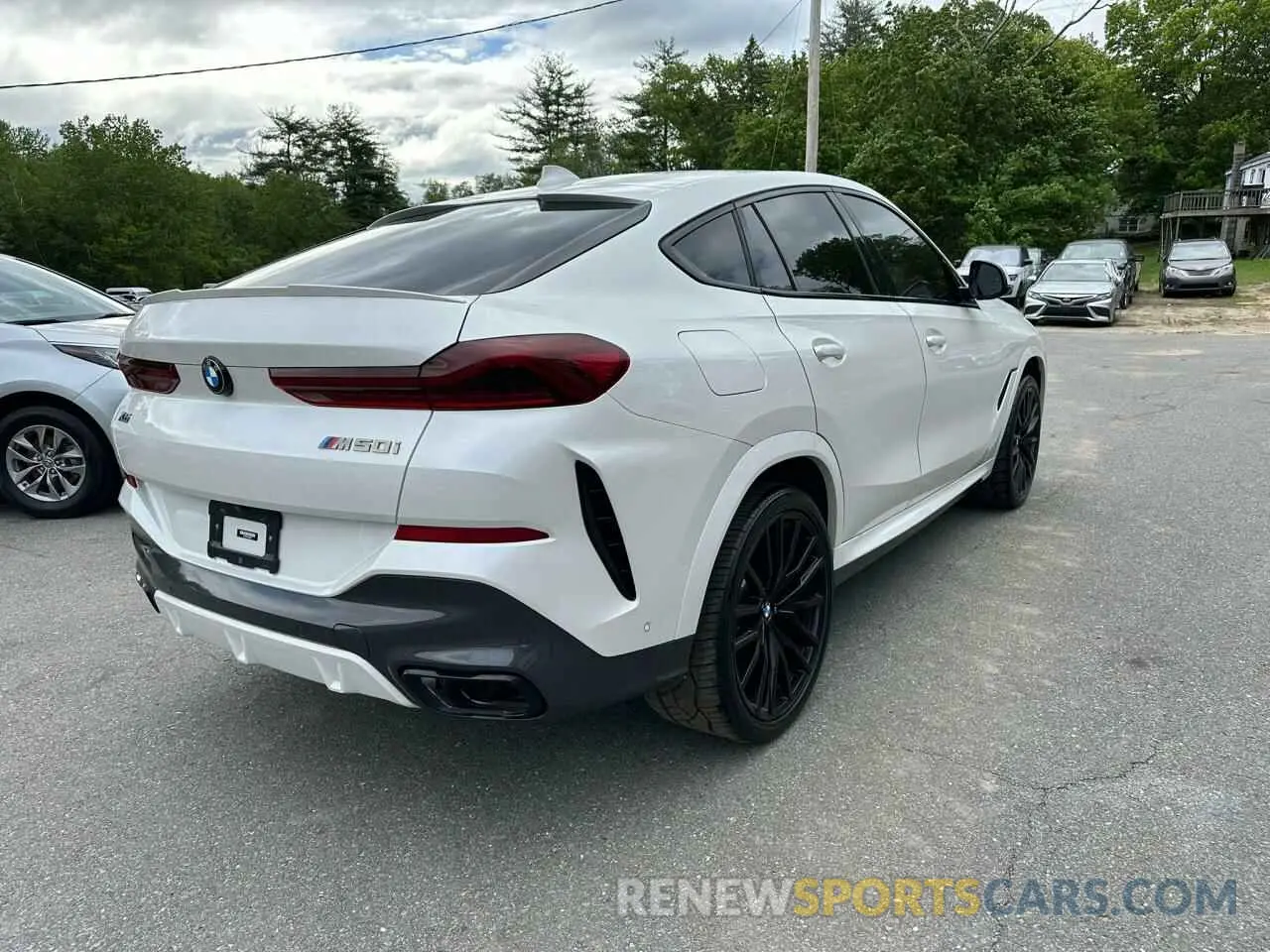 3 Фотография поврежденного автомобиля 5UXCY8C07N9J38801 BMW X6 2022