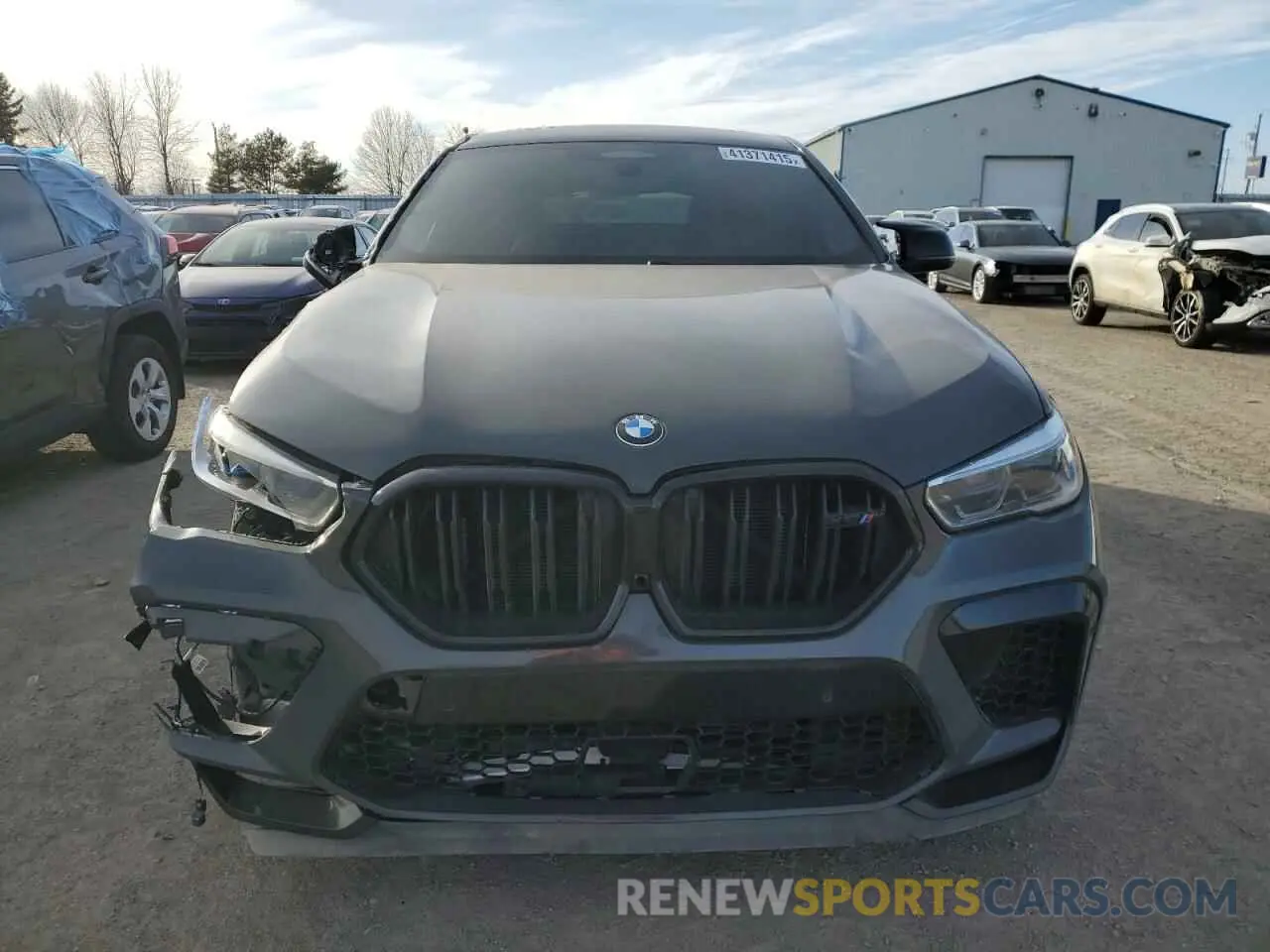 5 Photograph of a damaged car 5YMCY0C04N9K70845 BMW X6 2022
