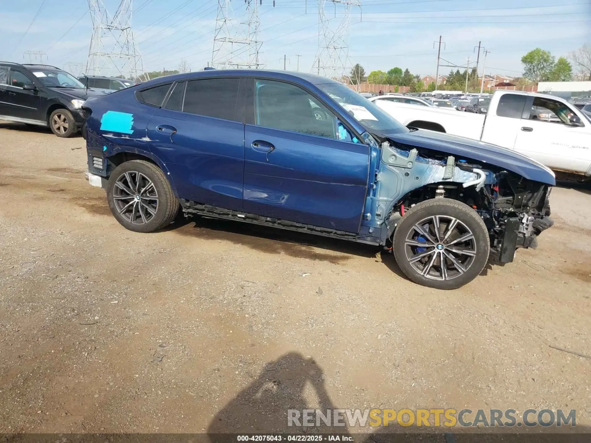 1 Фотография поврежденного автомобиля 5UXCY6C07P9P85707 BMW X6 2023