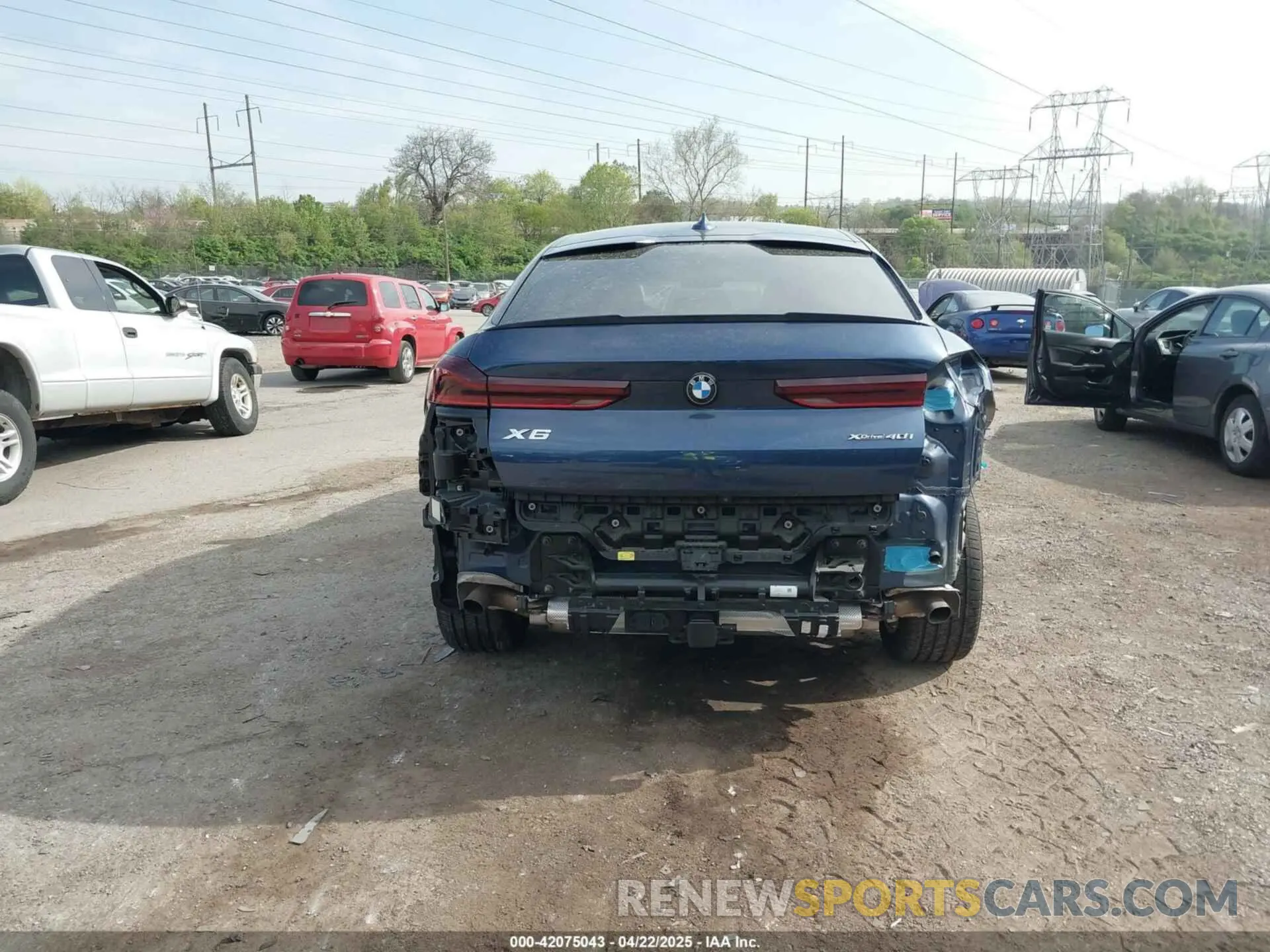 17 Фотография поврежденного автомобиля 5UXCY6C07P9P85707 BMW X6 2023