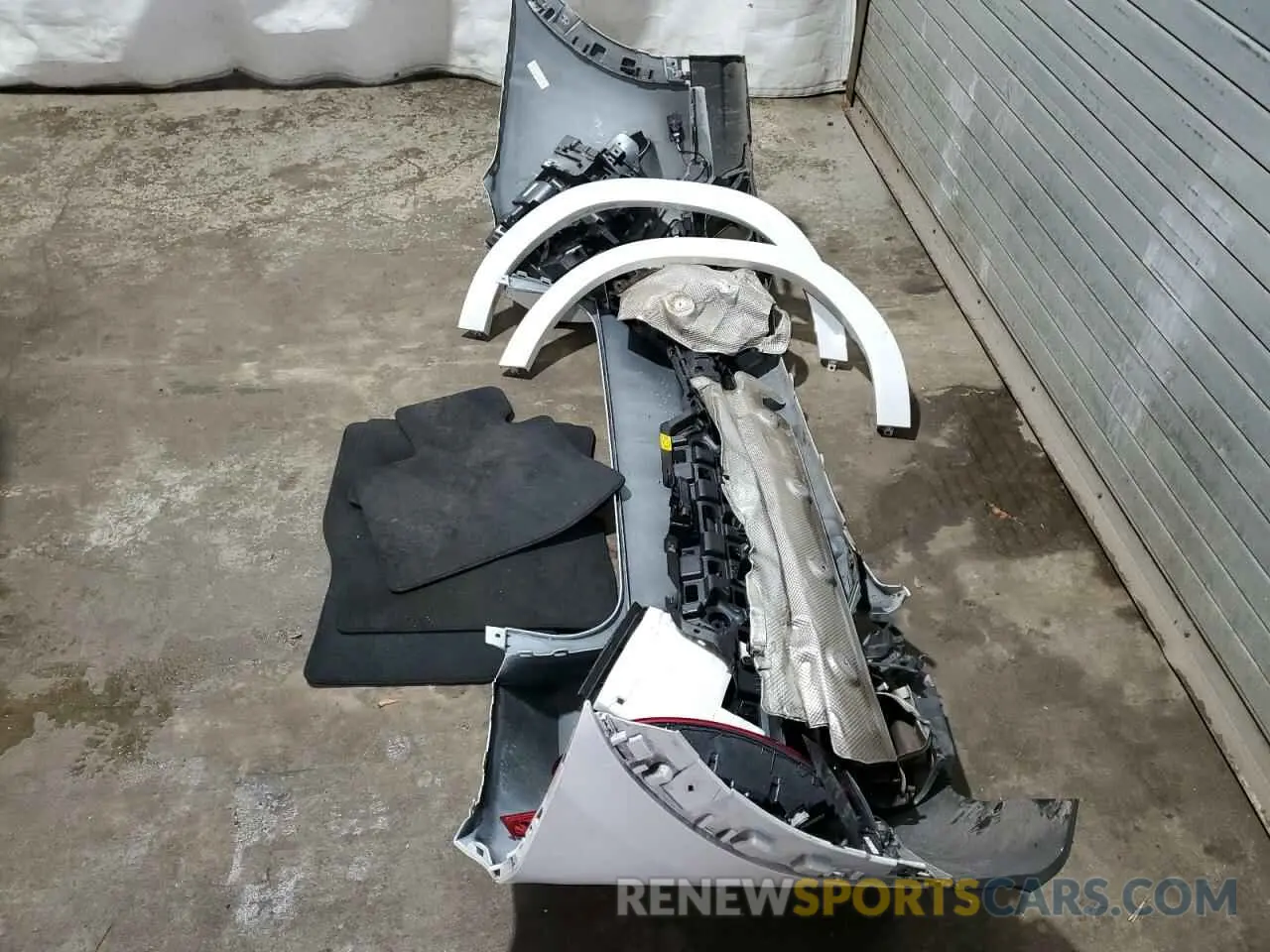 13 Фотография поврежденного автомобиля 5UXCY6C09P9R79459 BMW X6 2023