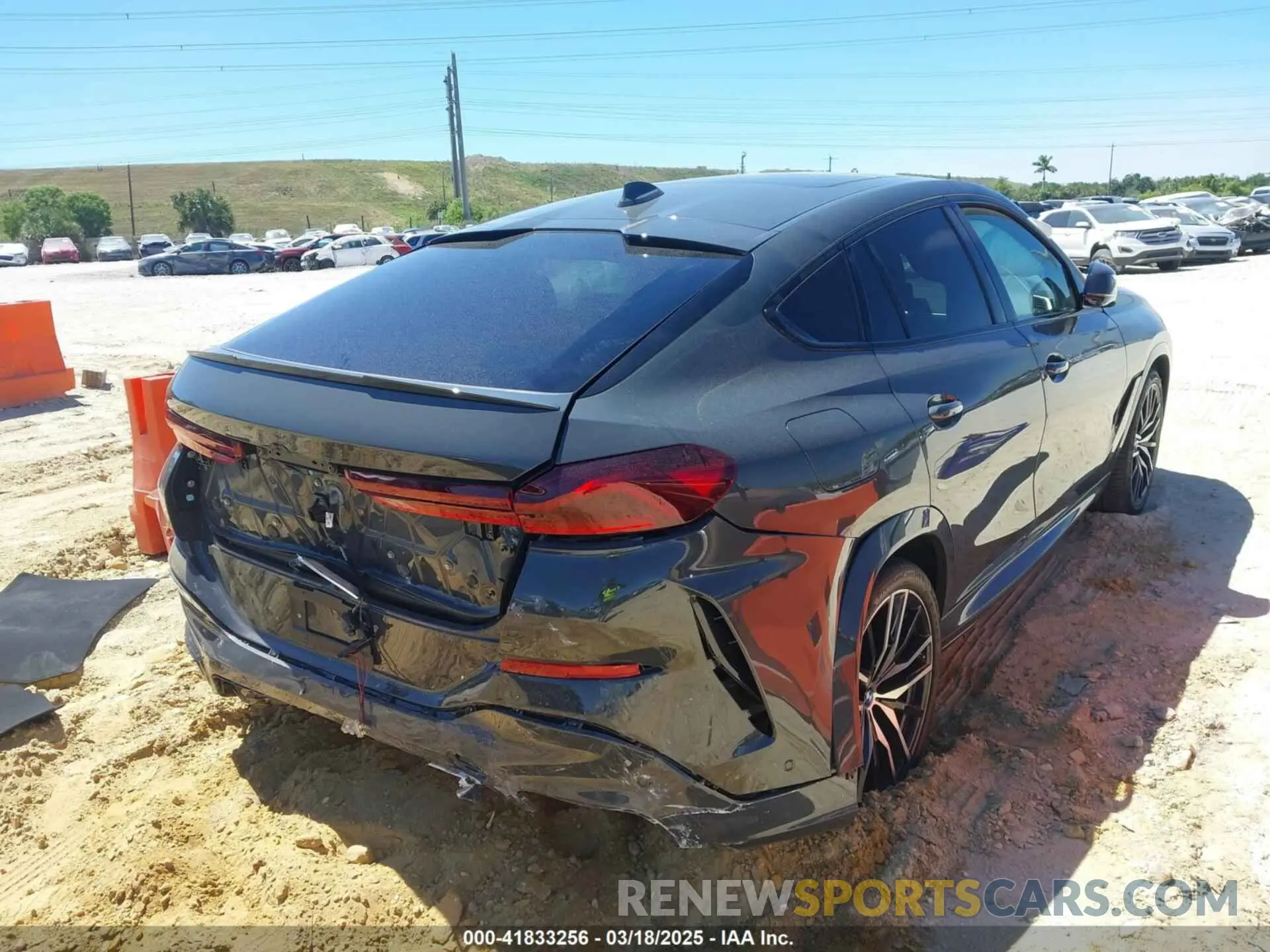 4 Фотография поврежденного автомобиля 5UXCY8C00P9P74785 BMW X6 2023