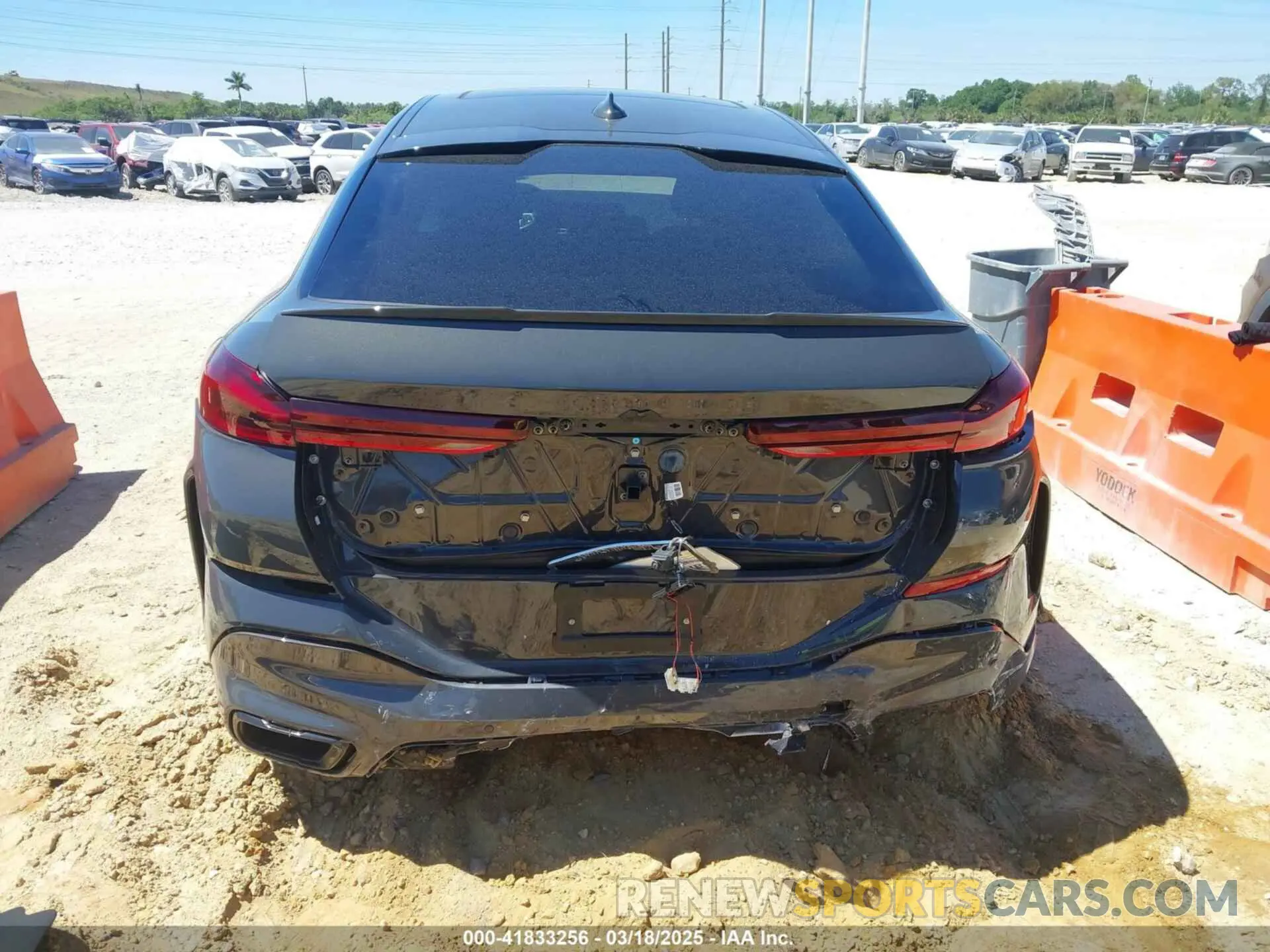 6 Фотография поврежденного автомобиля 5UXCY8C00P9P74785 BMW X6 2023