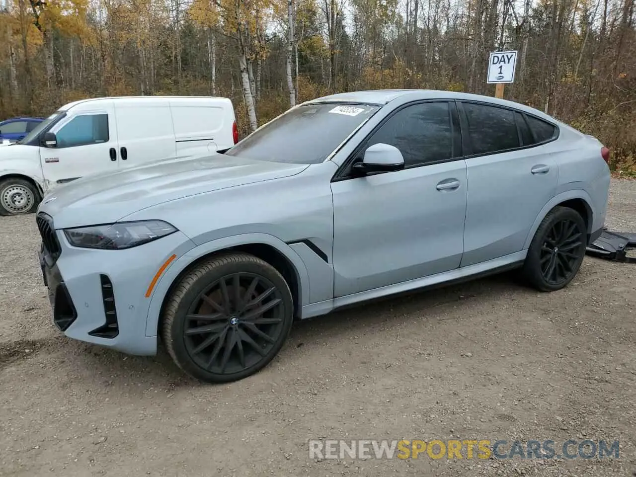 1 Photograph of a damaged car 5UX33EX03R9U39207 BMW X6 2024