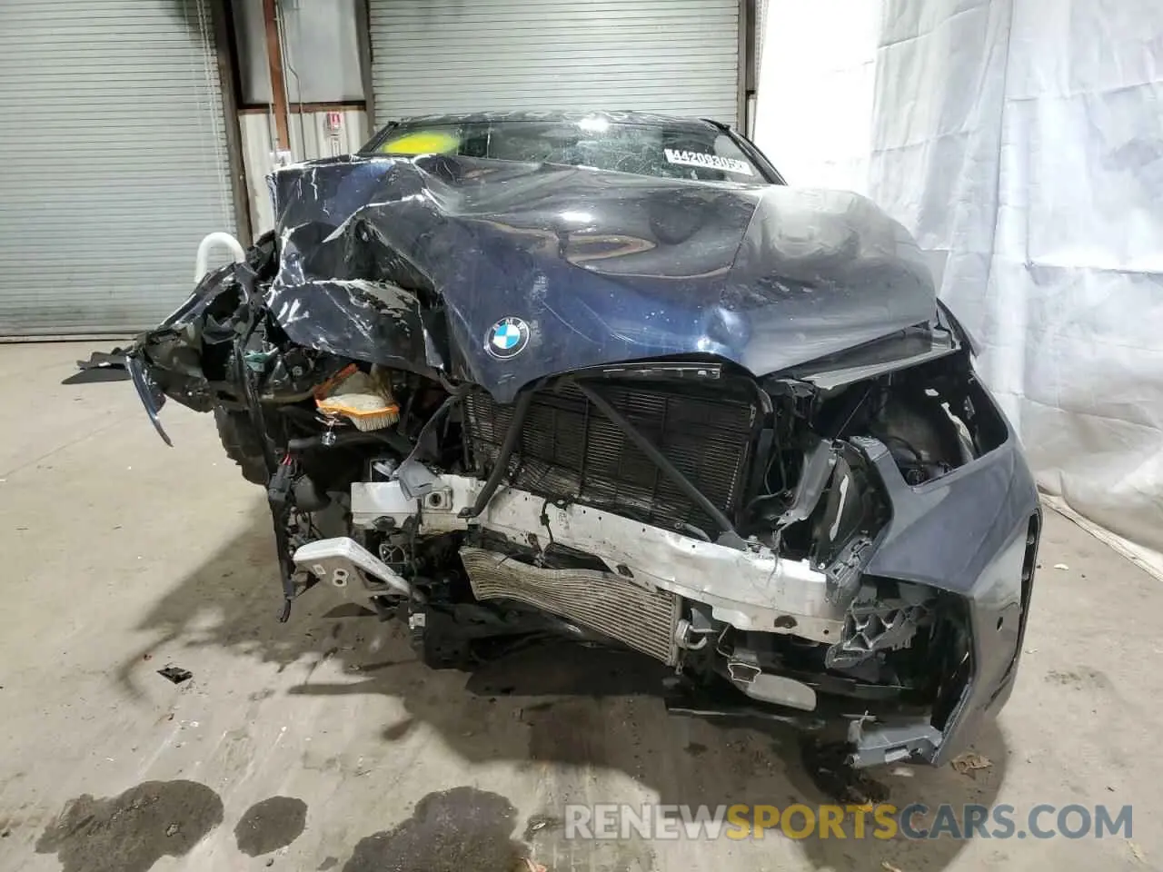 5 Photograph of a damaged car 5UX33EX07R9V74903 BMW X6 2024