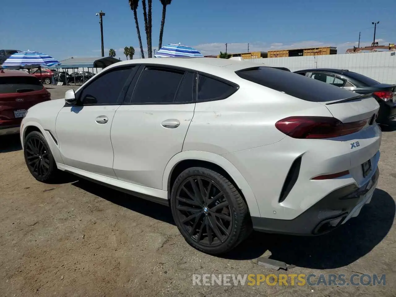 2 Photograph of a damaged car 5UX33EX08R9W08654 BMW X6 2024