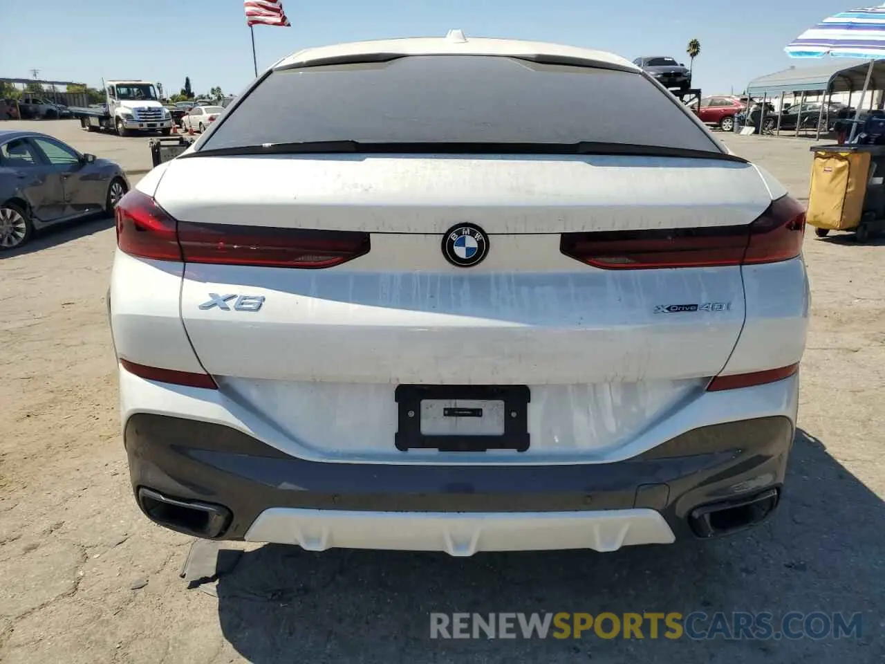6 Photograph of a damaged car 5UX33EX08R9W08654 BMW X6 2024