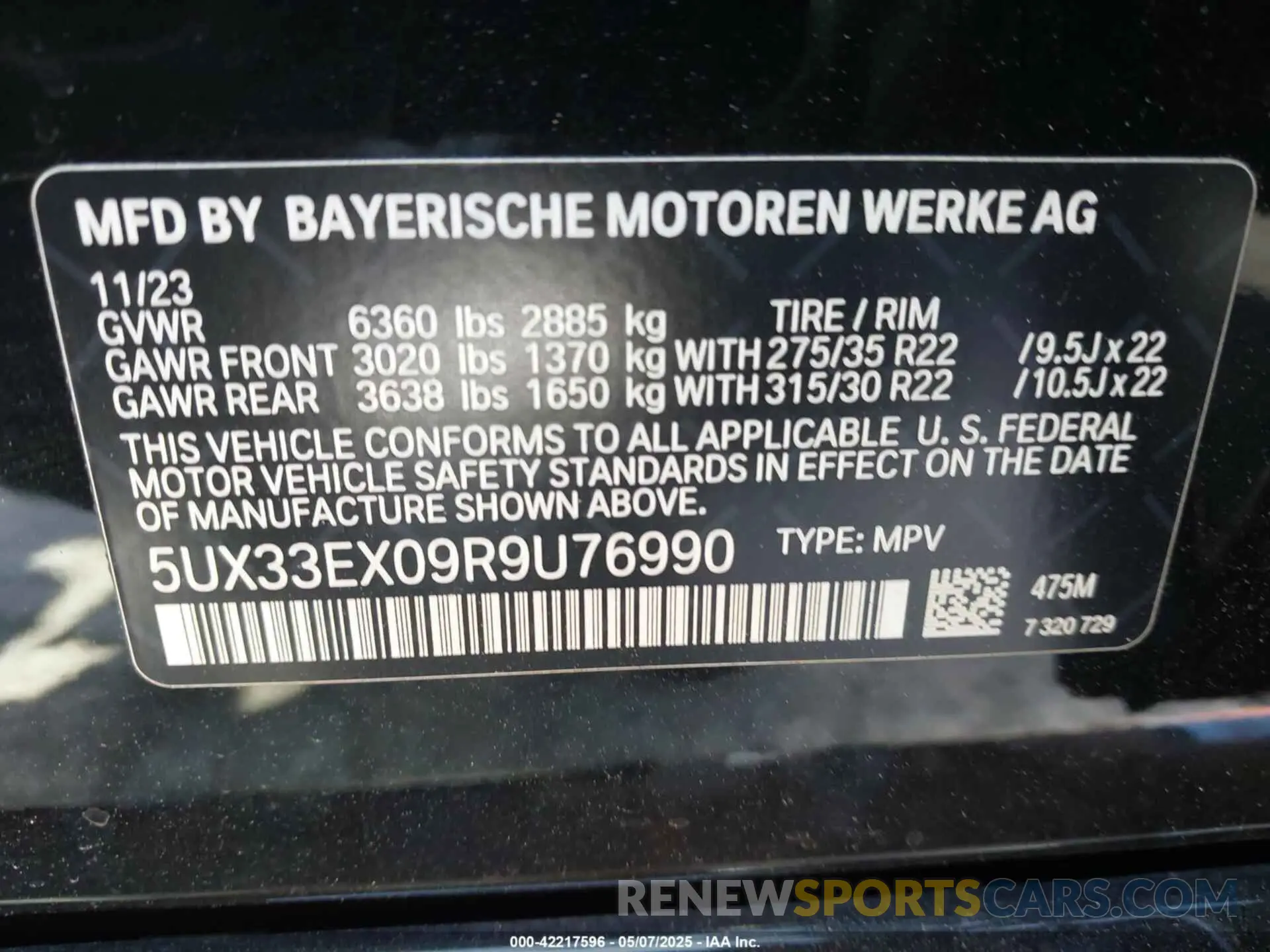 9 Photograph of a damaged car 5UX33EX09R9U76990 BMW X6 2024