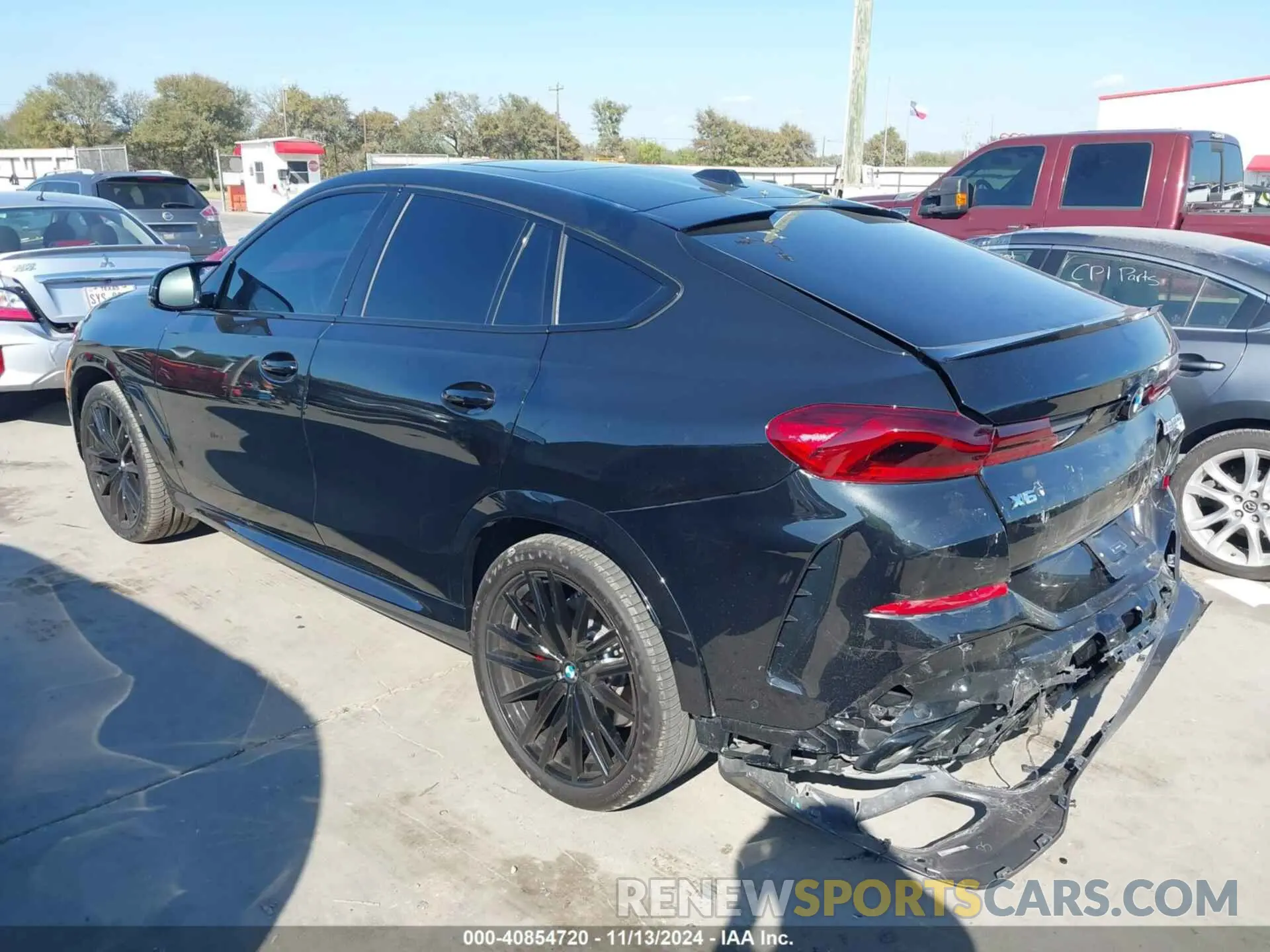 3 Photograph of a damaged car 5UX43EX05R9U48088 BMW X6 2024