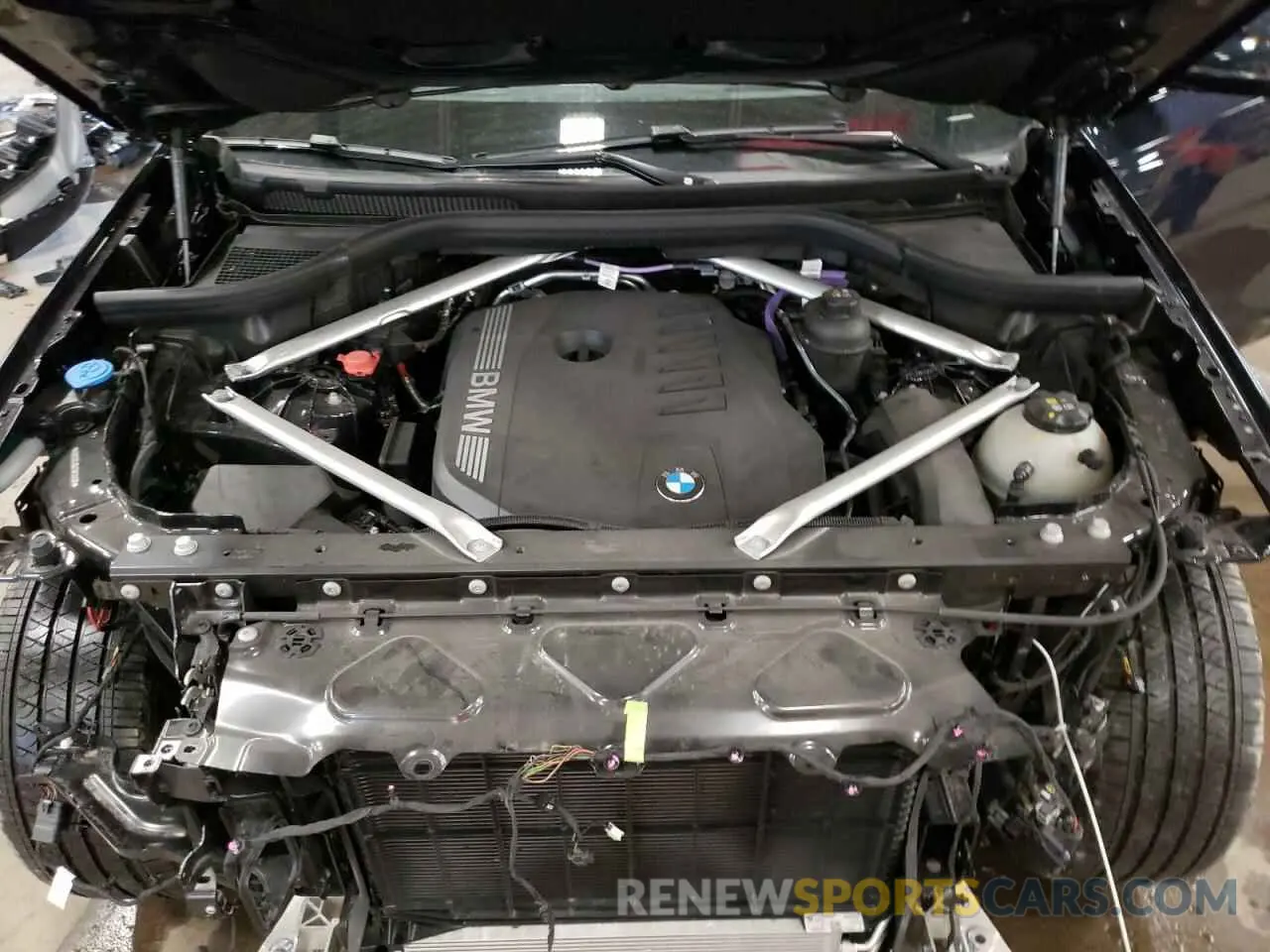 12 Фотография поврежденного автомобиля 5UX33EX03S9X36158 BMW X6 2025