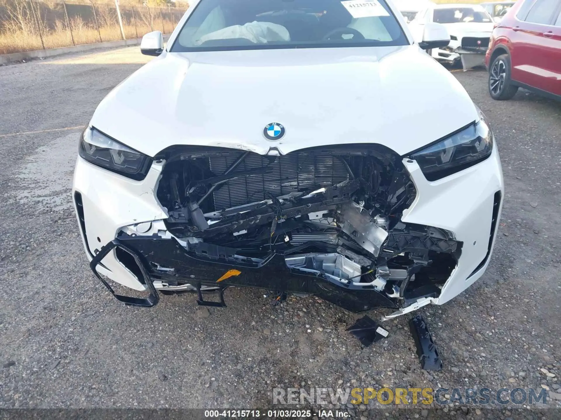 6 Photograph of a damaged car 5UX33EX03S9Z01481 BMW X6 2025