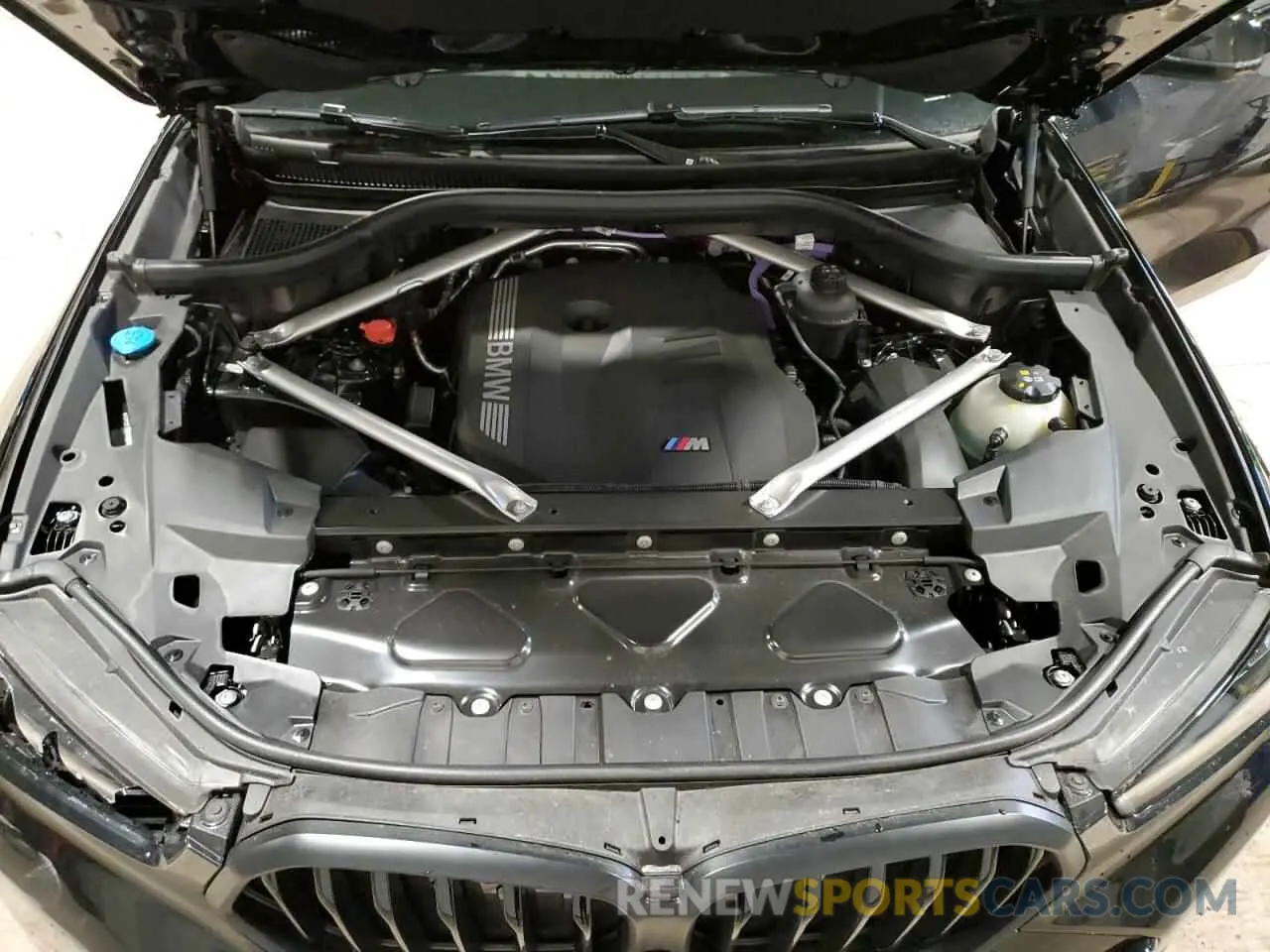 12 Photograph of a damaged car 5UX33EX08S9Y77906 BMW X6 2025