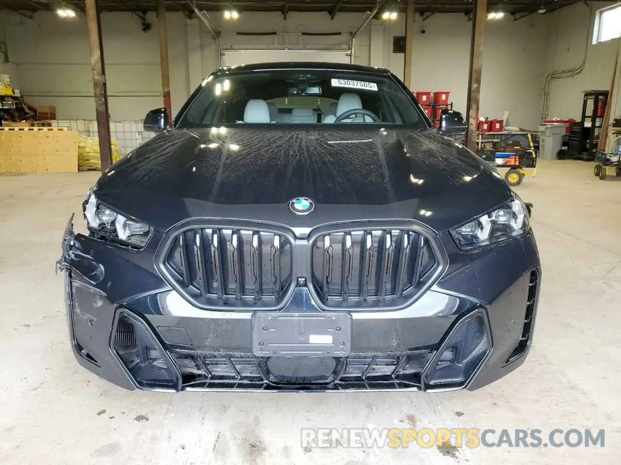 5 Photograph of a damaged car 5UX33EX08S9Y77906 BMW X6 2025