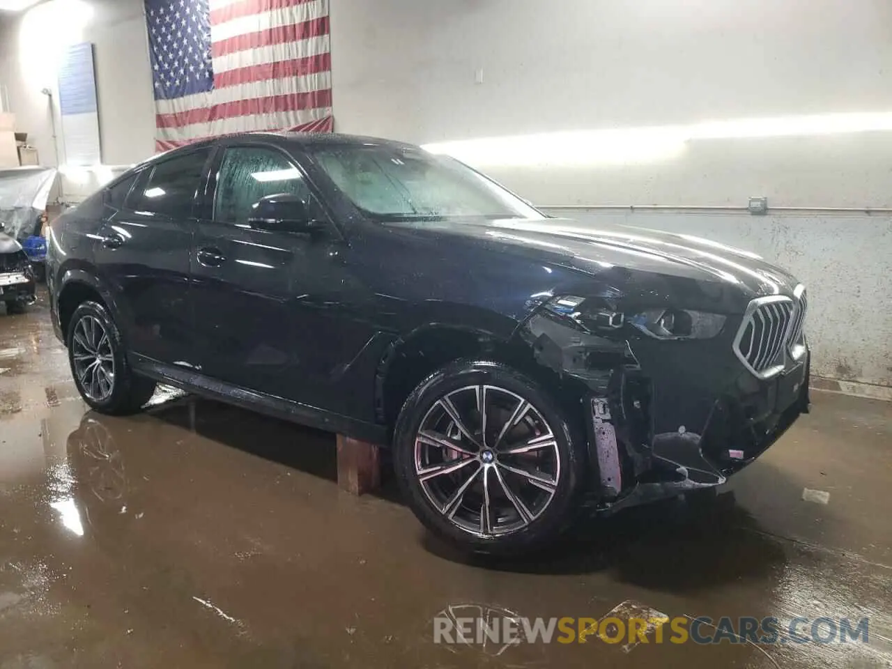 4 Photograph of a damaged car 5UX33EX0XS9Z57353 BMW X6 2025