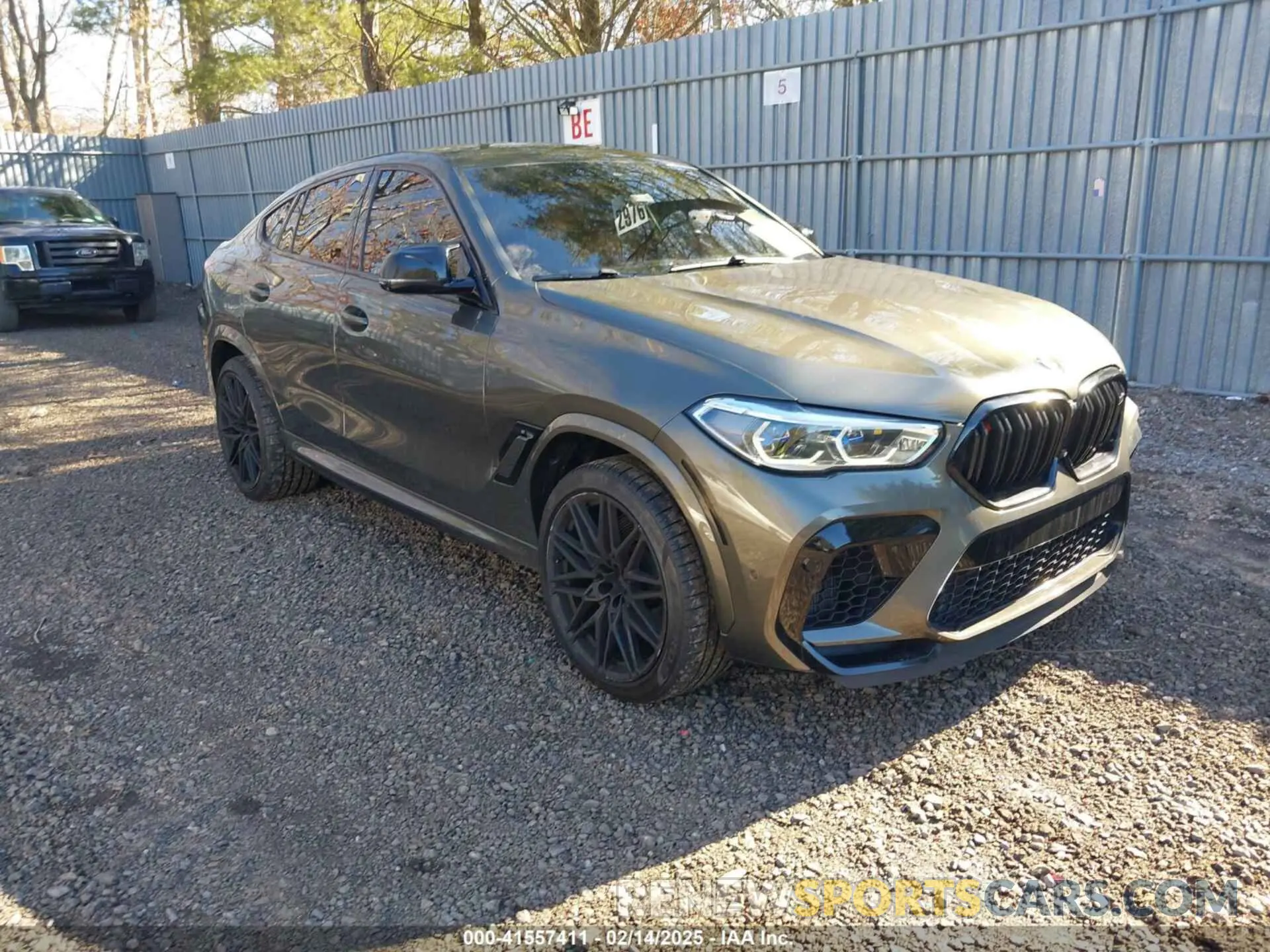 1 Фотография поврежденного автомобиля 5YMCY0C07M9E90269 BMW X6 M 2021