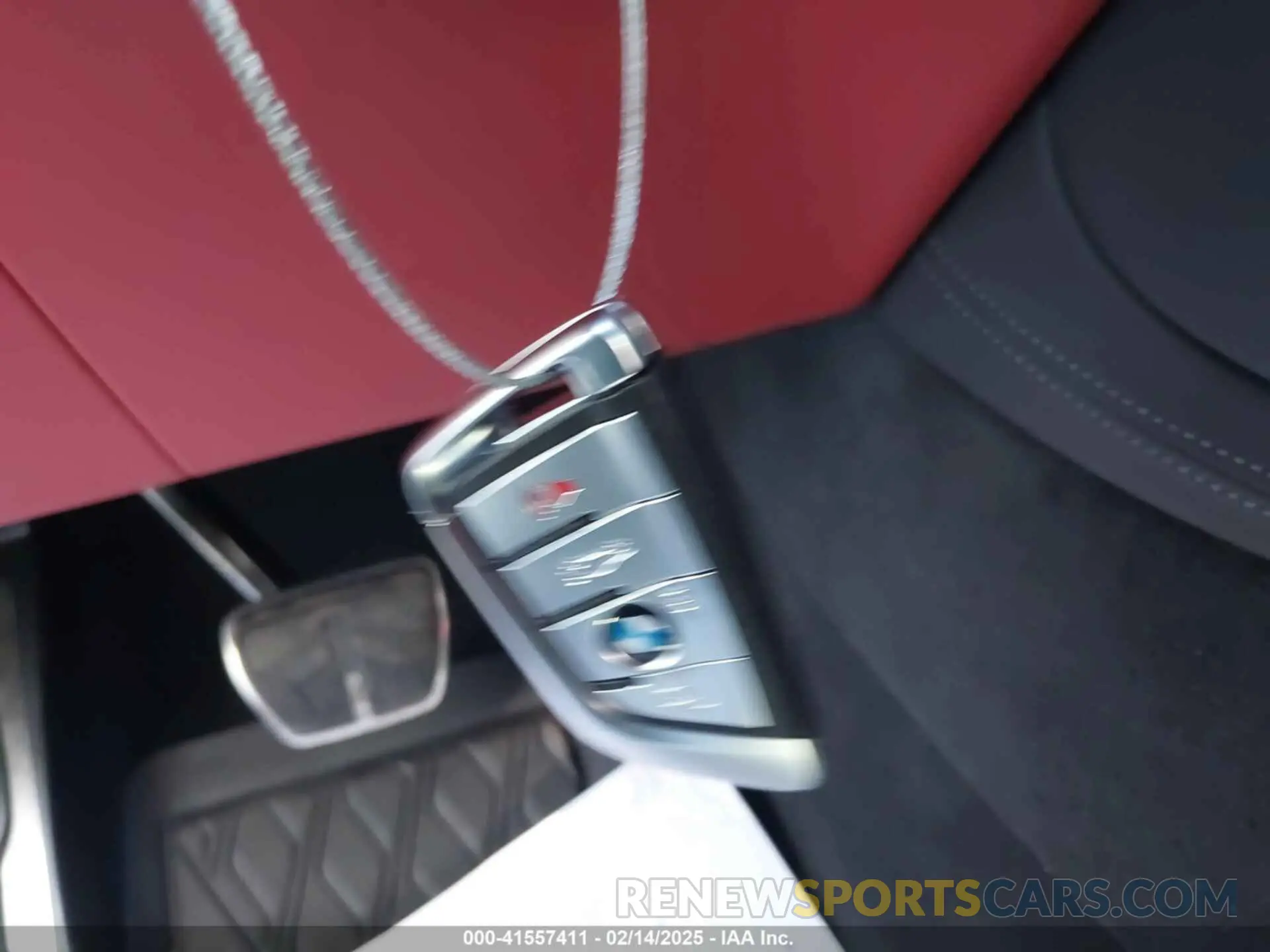 11 Фотография поврежденного автомобиля 5YMCY0C07M9E90269 BMW X6 M 2021