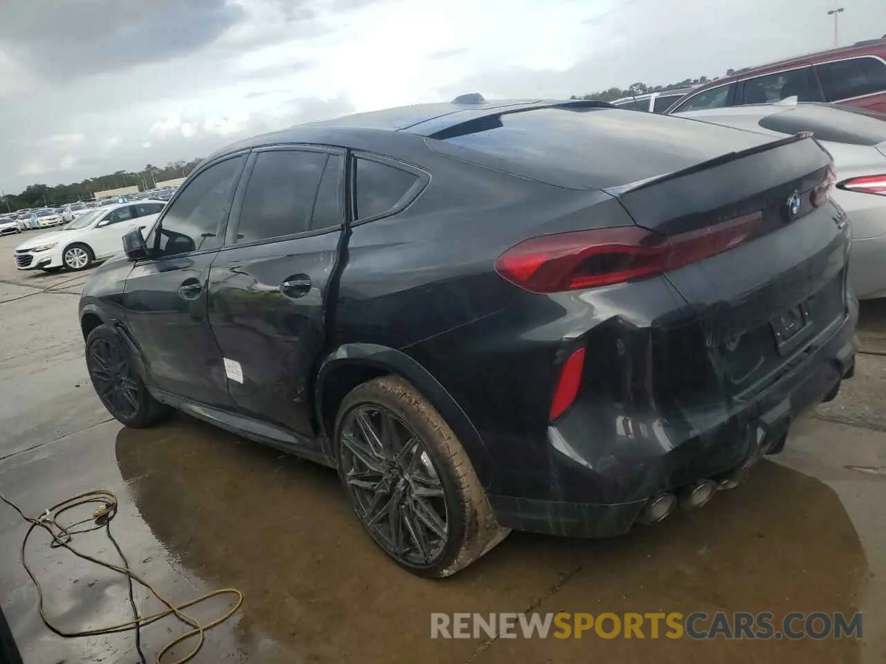 2 Photograph of a damaged car 5YM23ET08S9W88182 BMW X6 M COMPE 2025