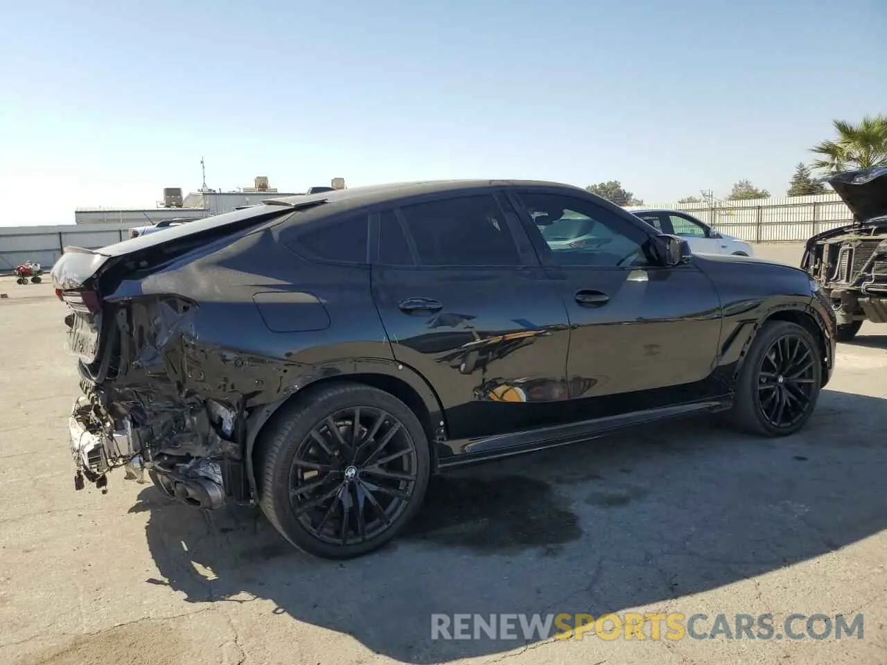 3 Photograph of a damaged car 5UX43EX04R9S22513 BMW X6 M60I 2024