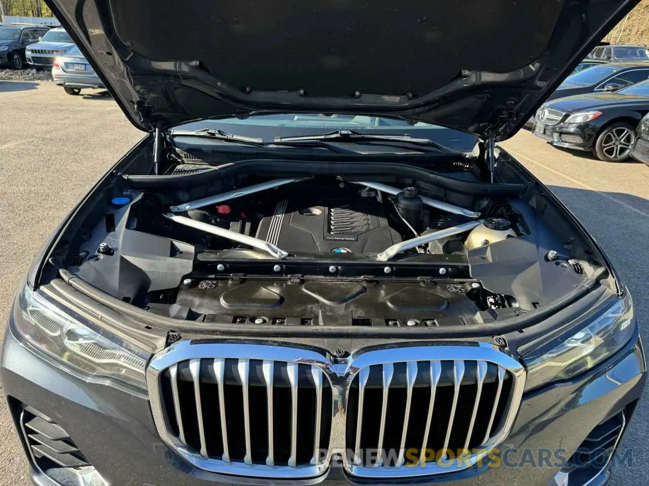 8 Фотография поврежденного автомобиля 5UXCW2C51KL086093 BMW X7 2019