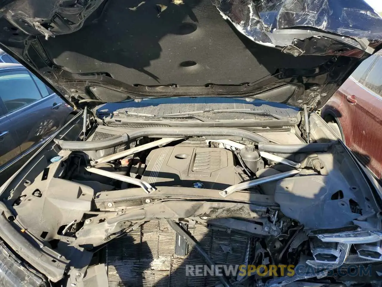 11 Photograph of a damaged car 5UXCW2C52KL085826 BMW X7 2019