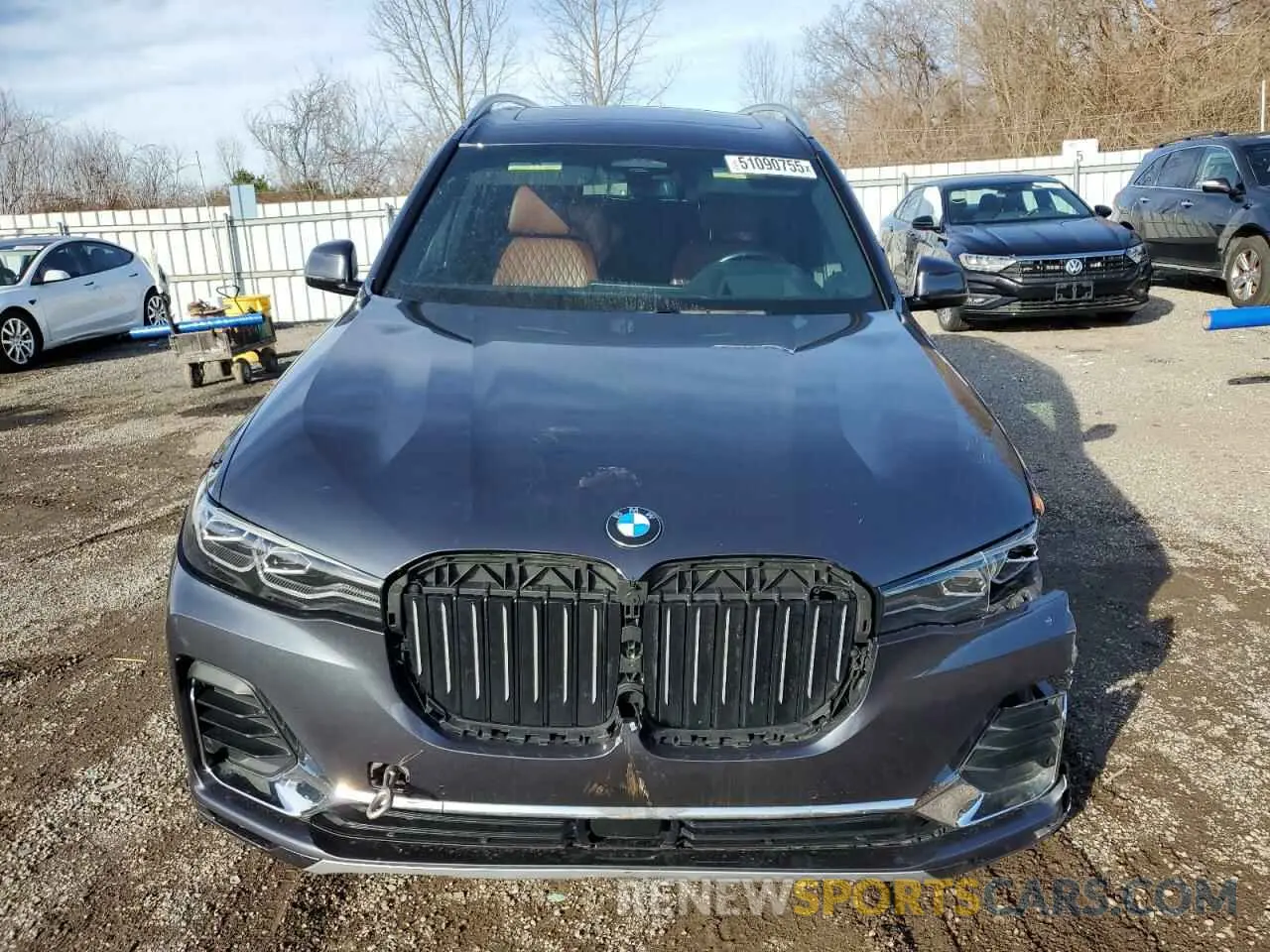 5 Photograph of a damaged car 5UXCW2C53KL086449 BMW X7 2019