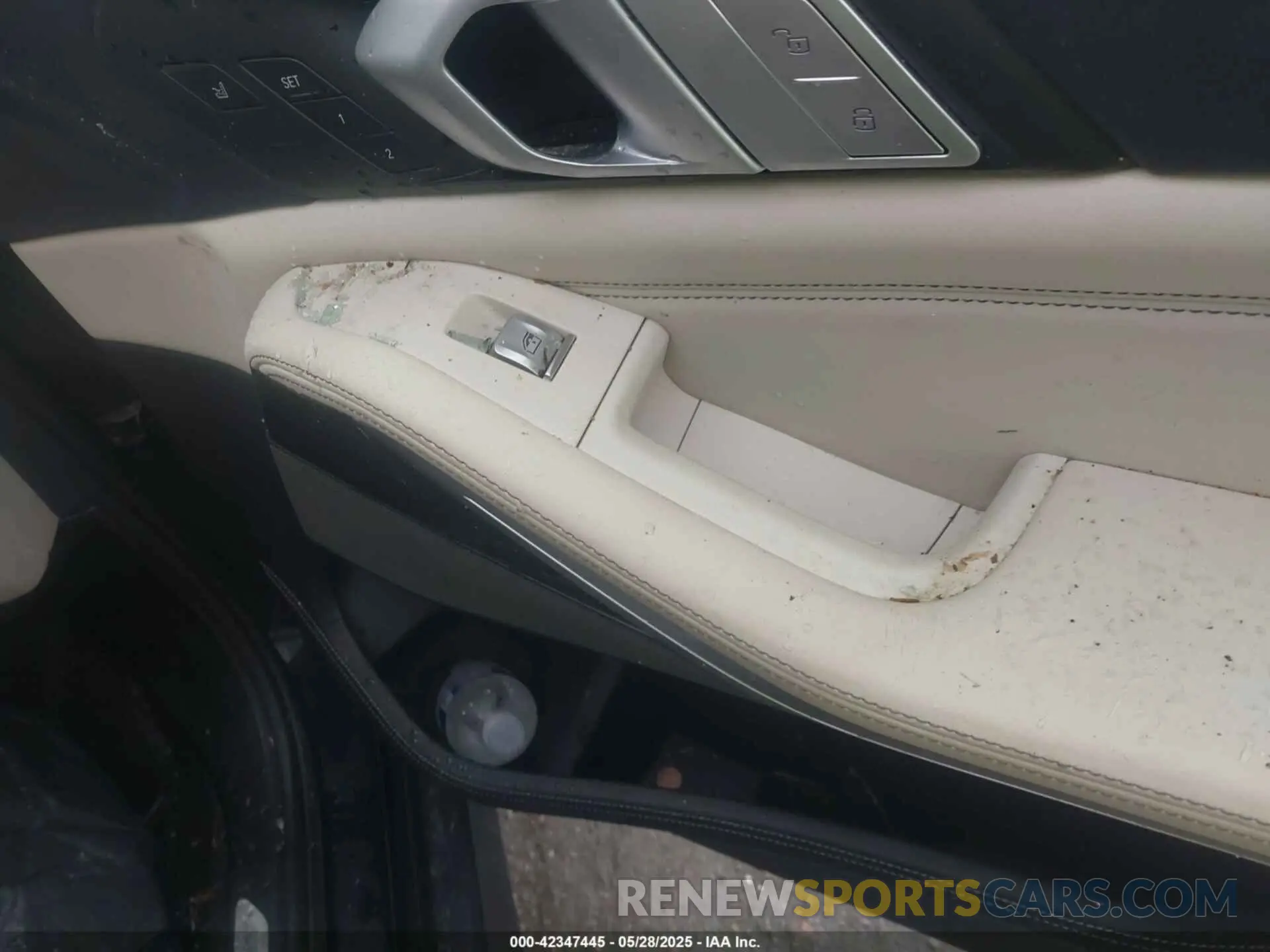 16 Фотография поврежденного автомобиля 5UXCW2C55KLB43740 BMW X7 2019