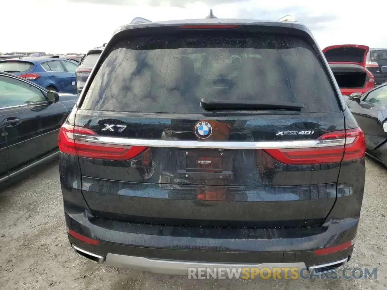 6 Photograph of a damaged car 5UXCW2C56KL083383 BMW X7 2019
