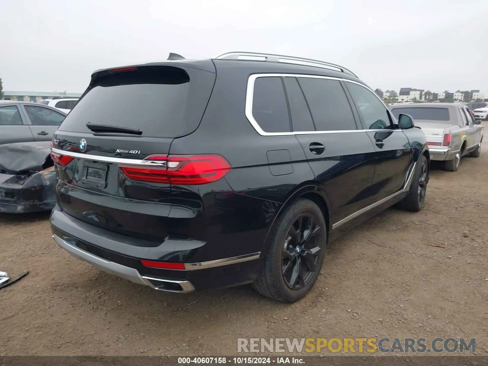 4 Photograph of a damaged car 5UXCW2C56KL085490 BMW X7 2019