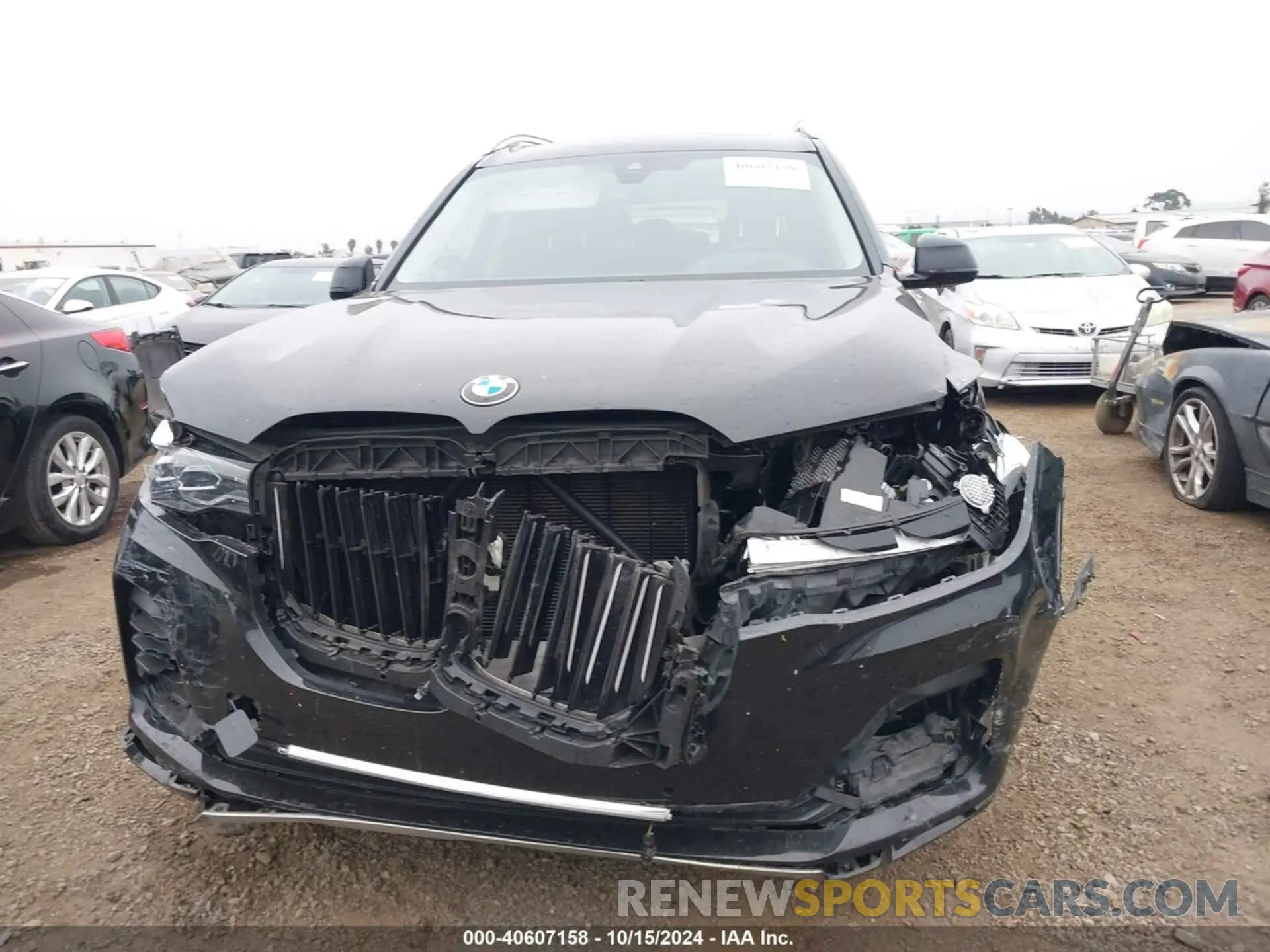6 Photograph of a damaged car 5UXCW2C56KL085490 BMW X7 2019