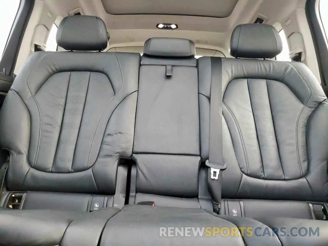 10 Фотография поврежденного автомобиля 5UXCW2C56KL086445 BMW X7 2019