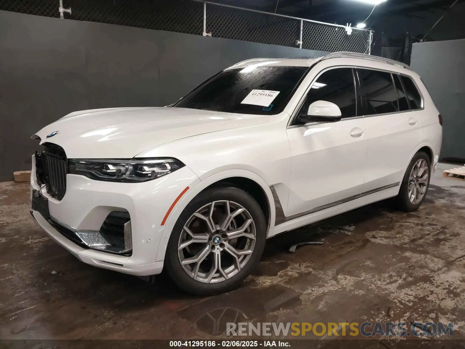2 Фотография поврежденного автомобиля 5UXCW2C57KL089659 BMW X7 2019