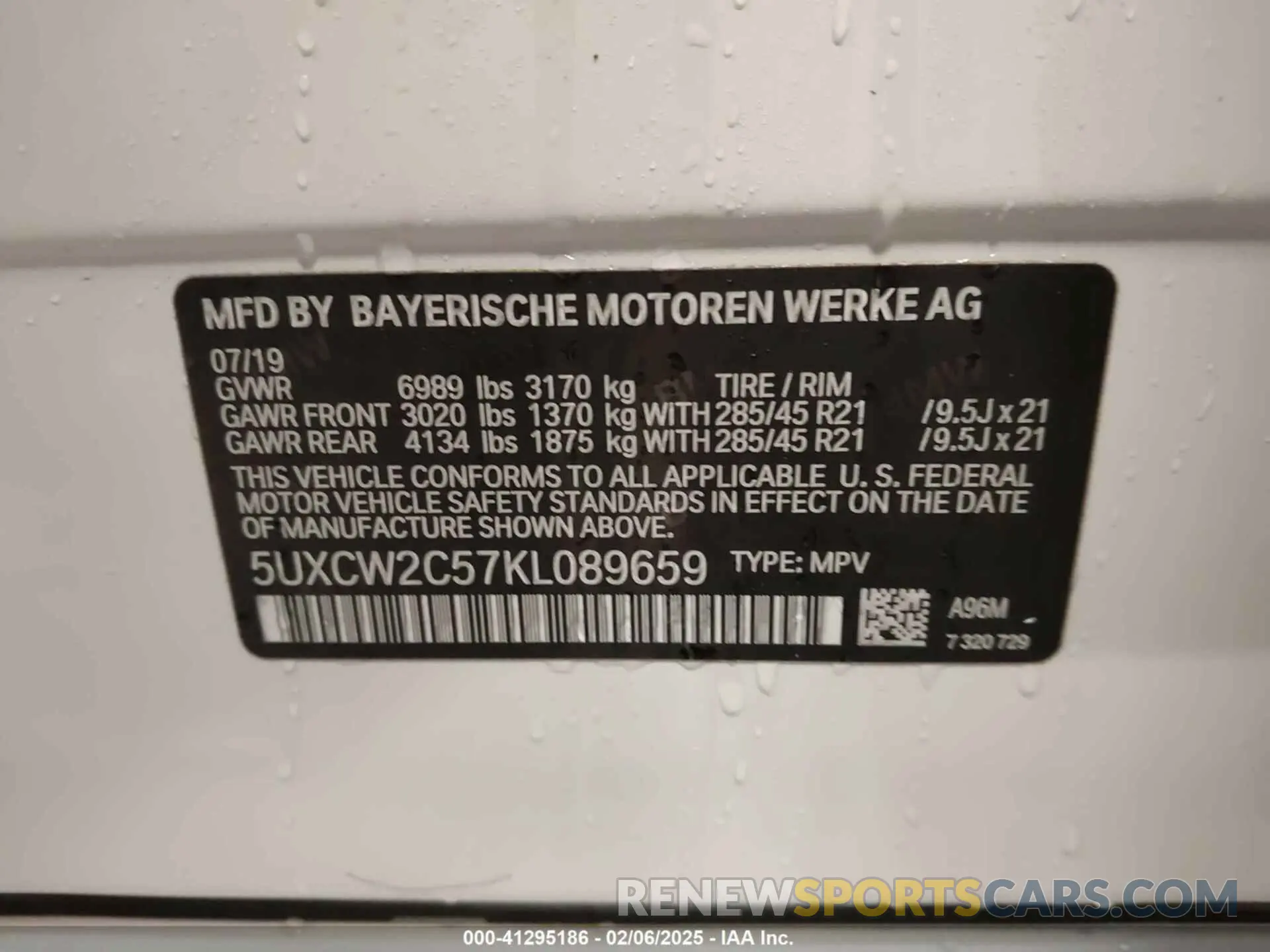 9 Фотография поврежденного автомобиля 5UXCW2C57KL089659 BMW X7 2019