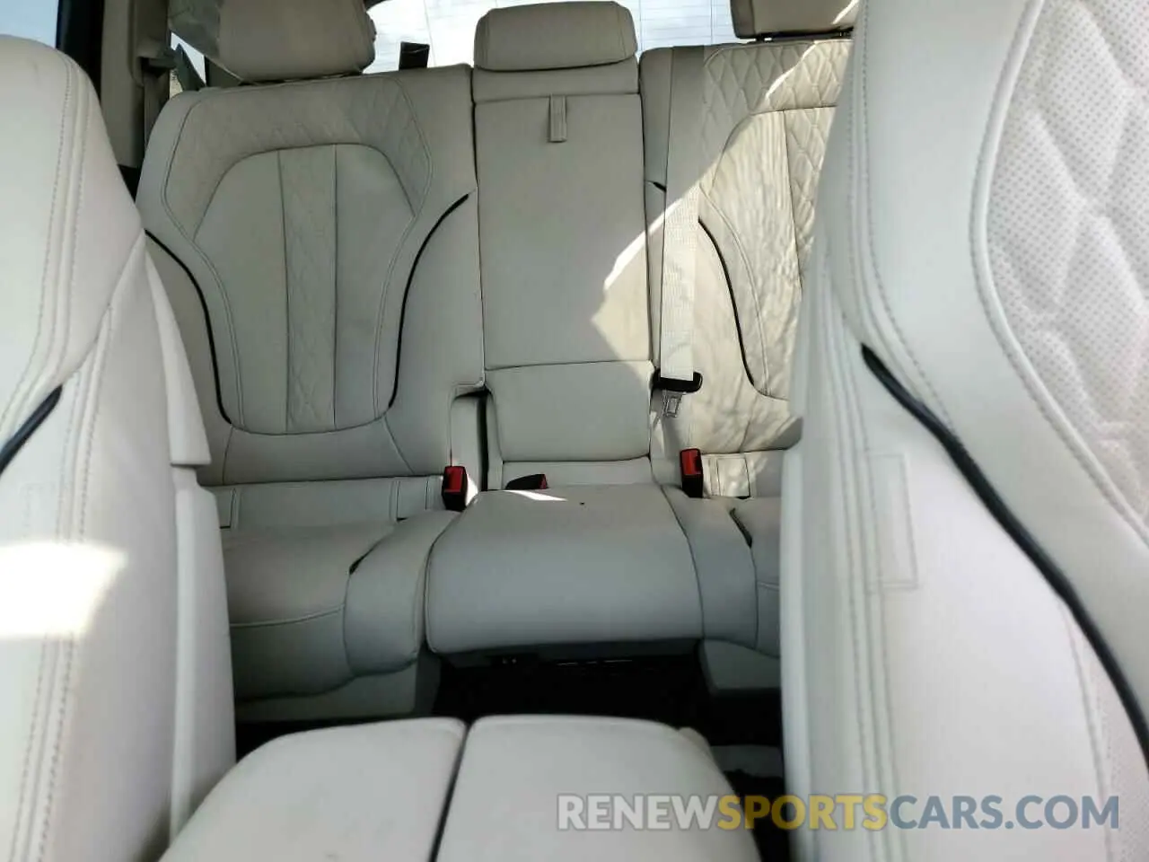 10 Фотография поврежденного автомобиля 5UXCW2C58KL085314 BMW X7 2019