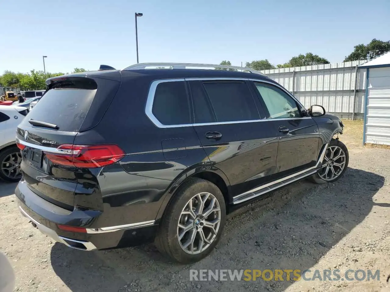 3 Photograph of a damaged car 5UXCW2C59KL084205 BMW X7 2019