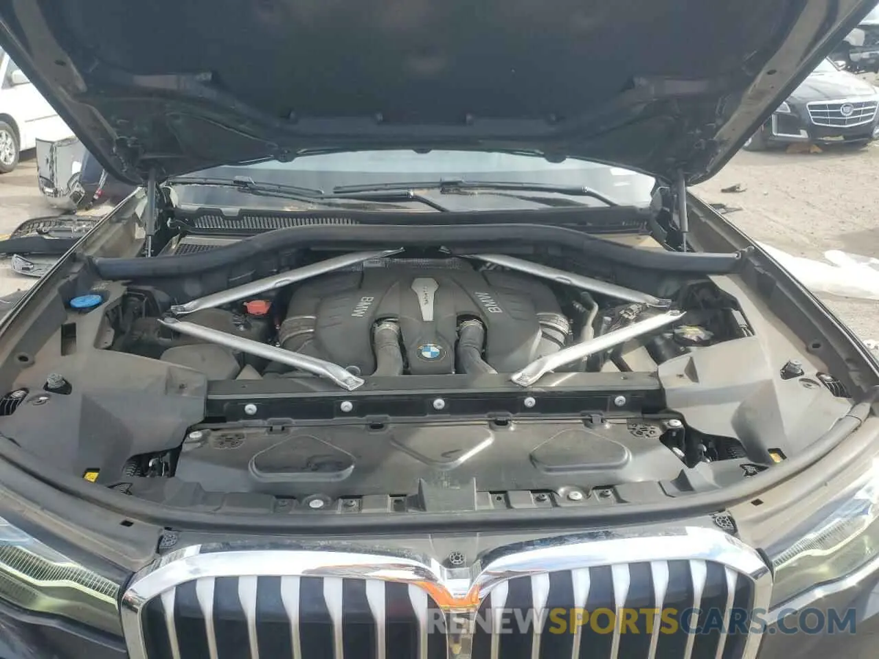 11 Photograph of a damaged car 5UXCX4C51KLB39757 BMW X7 2019