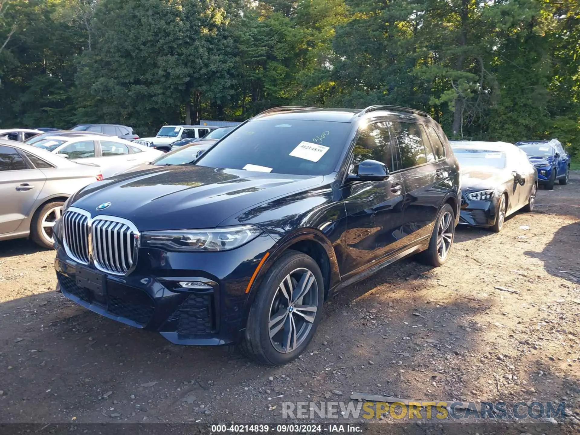 2 Фотография поврежденного автомобиля 5UXCX4C59KLS38064 BMW X7 2019