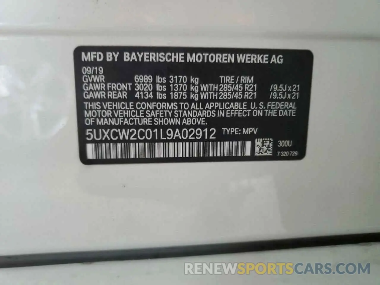 13 Photograph of a damaged car 5UXCW2C01L9A02912 BMW X7 2020