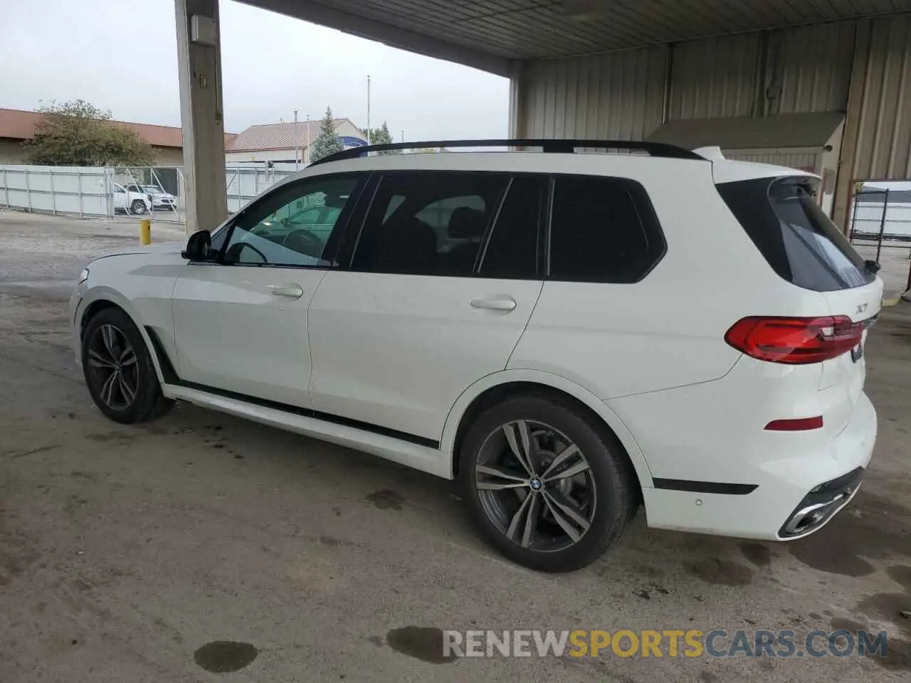 2 Photograph of a damaged car 5UXCW2C01L9A02912 BMW X7 2020