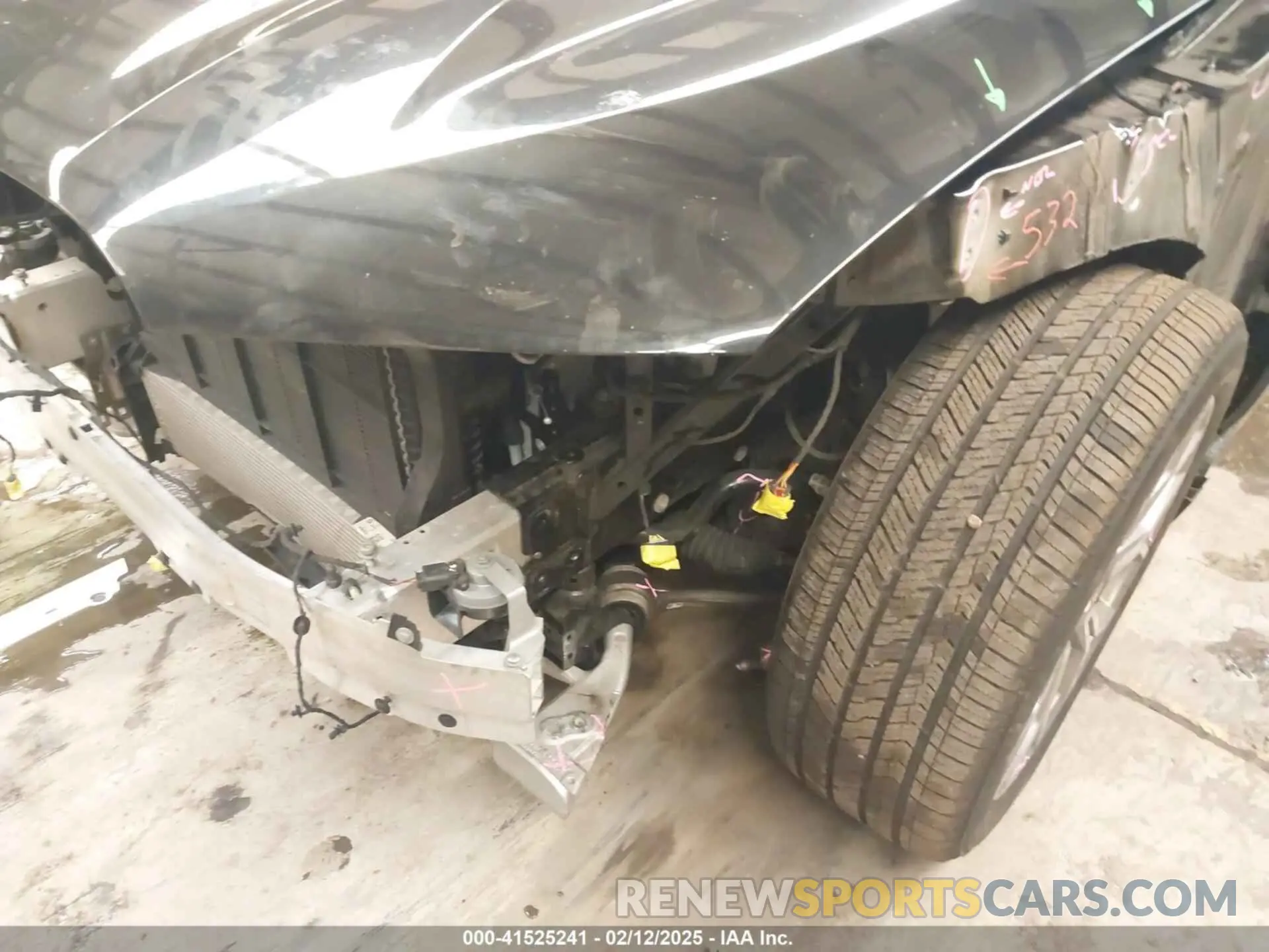 6 Фотография поврежденного автомобиля 5UXCW2C02L9B30415 BMW X7 2020