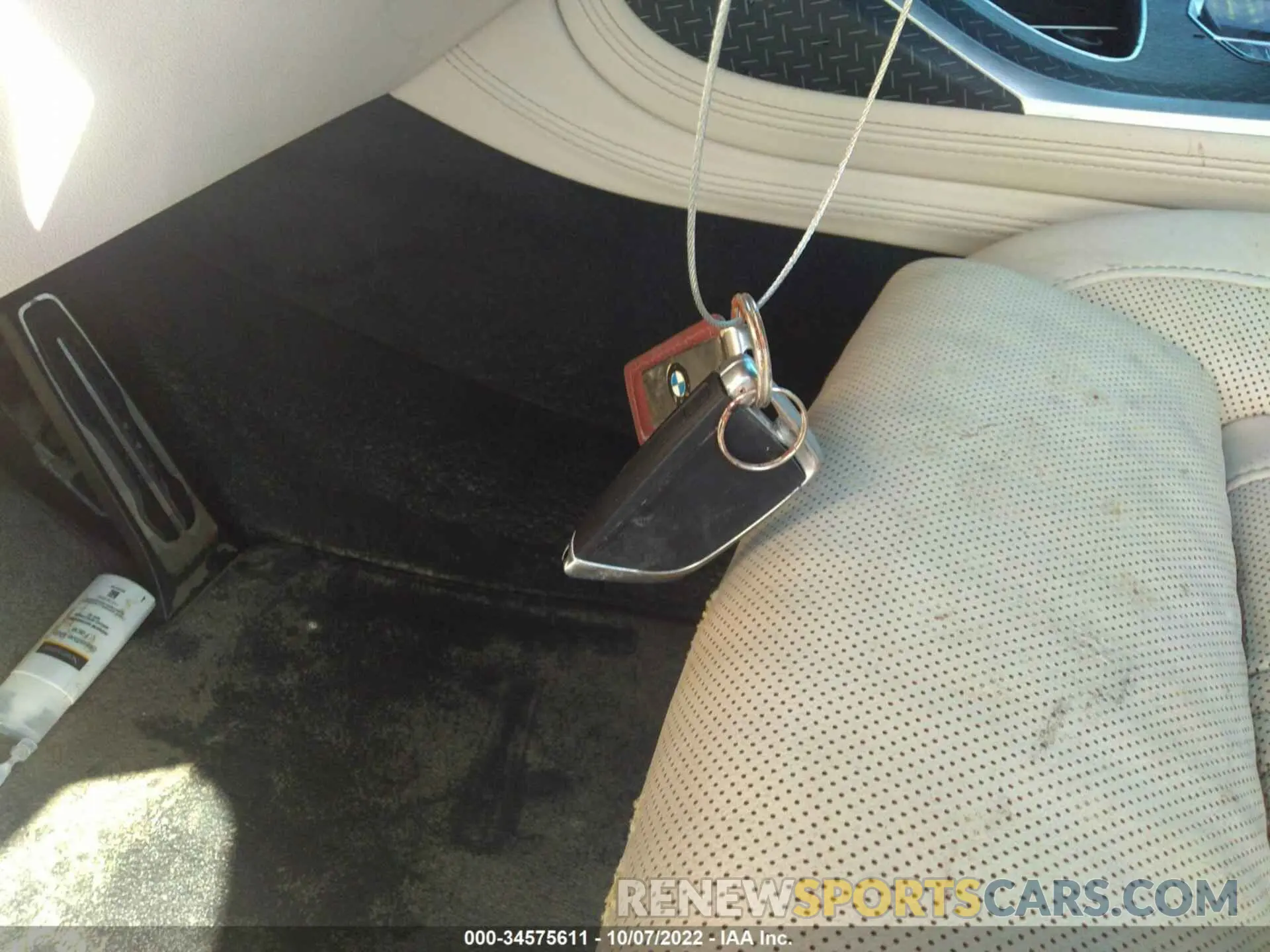 11 Photograph of a damaged car 5UXCW2C02L9C91721 BMW X7 2020