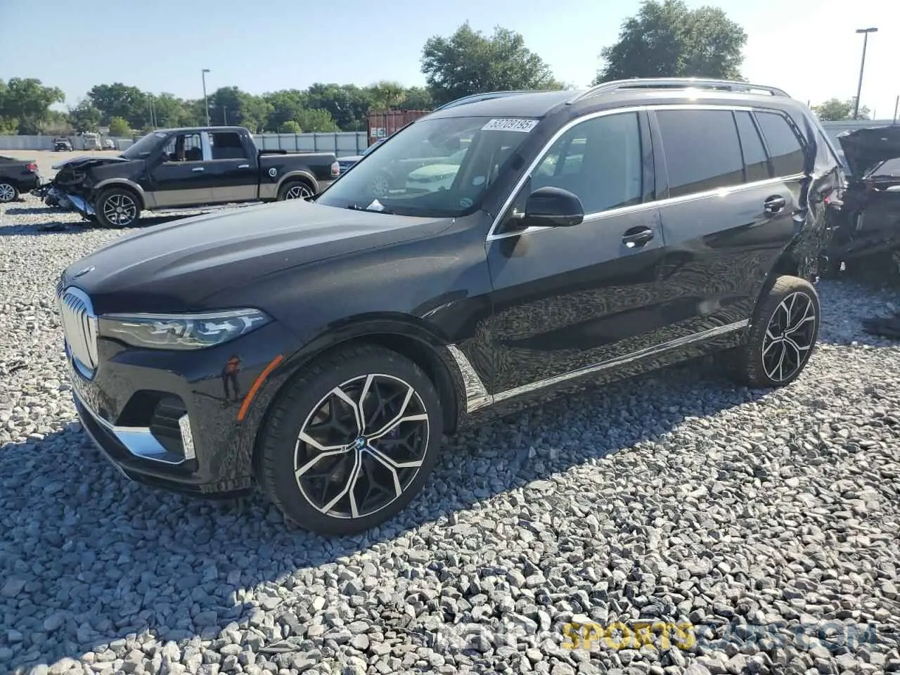 1 Photograph of a damaged car 5UXCW2C03L9B11355 BMW X7 2020