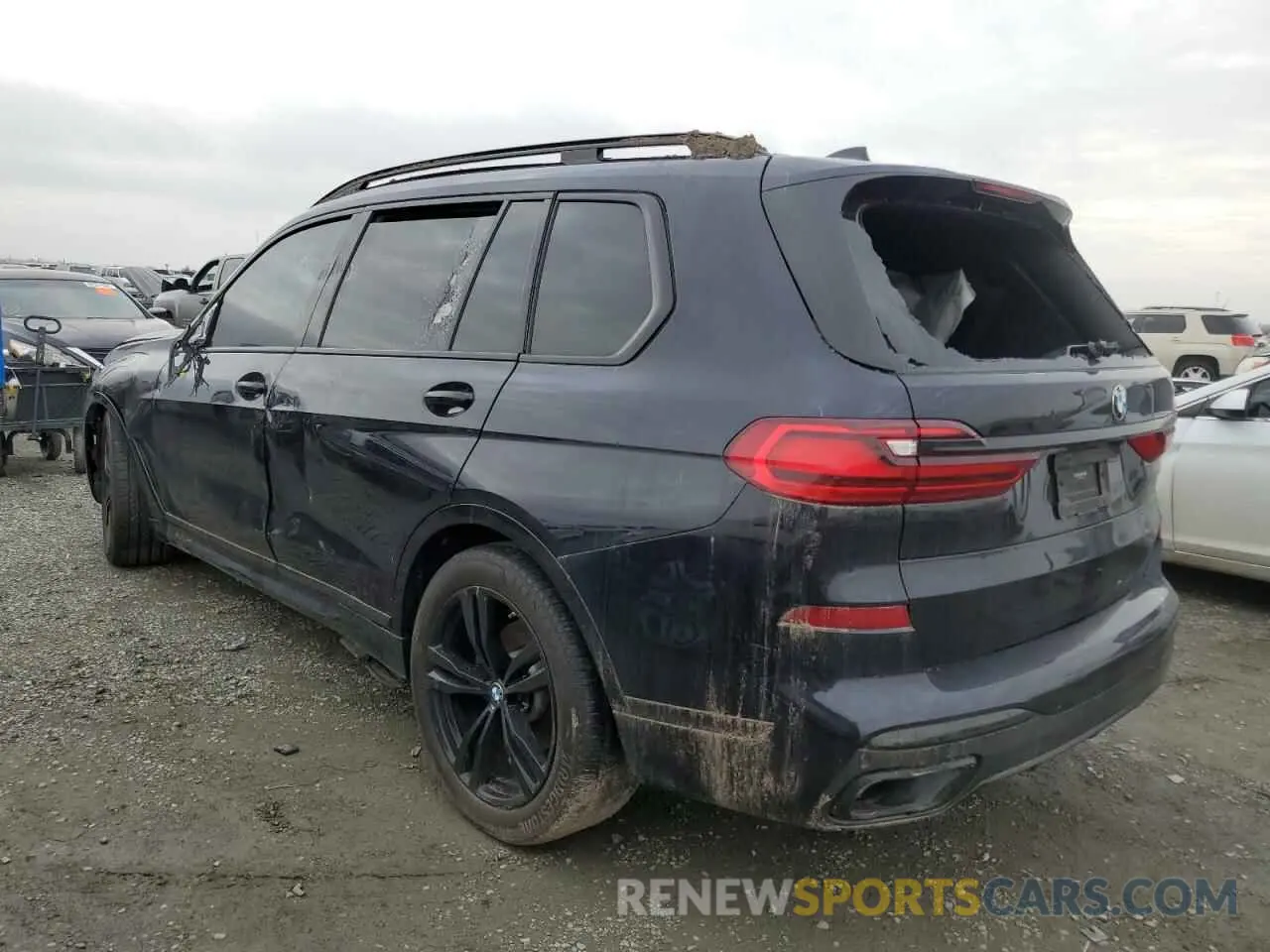 2 Фотография поврежденного автомобиля 5UXCW2C03L9B44405 BMW X7 2020